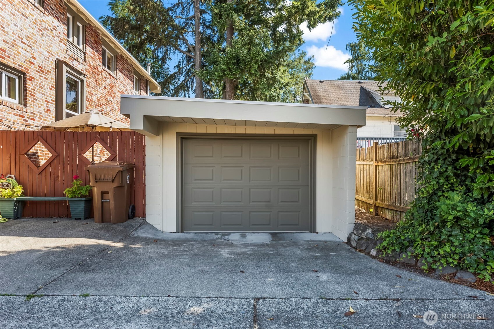 Nice carport with newer roof.
