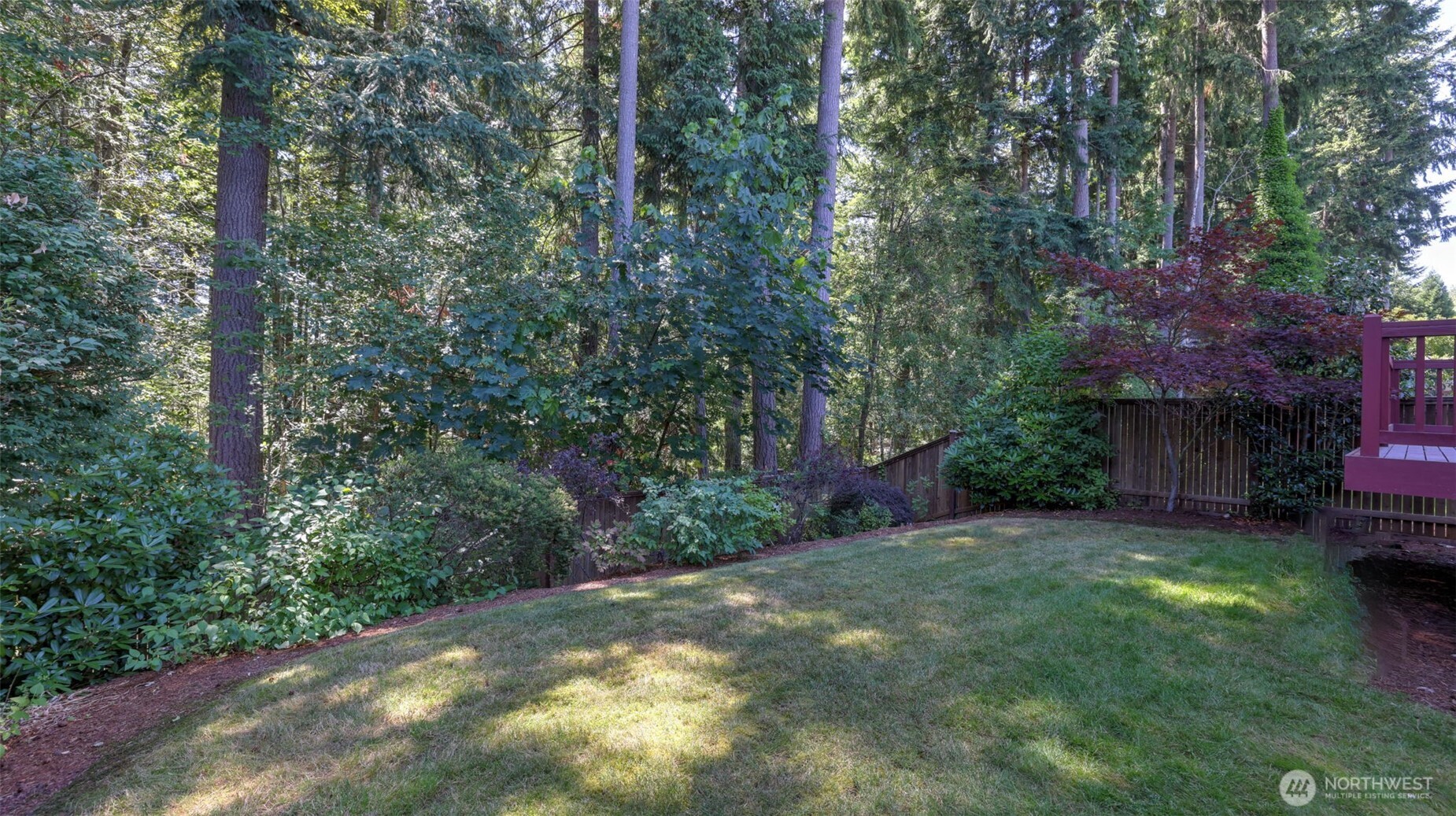 The backyard is large and fully fenced.  throw balls and play all day long in you own yard.  The elementary school (Challenger) is walking distance along with Beaver Lake middle school.