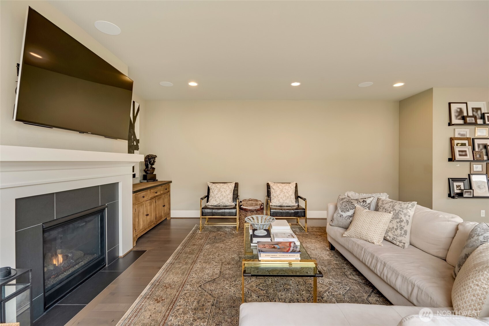Another View of the Livingroom