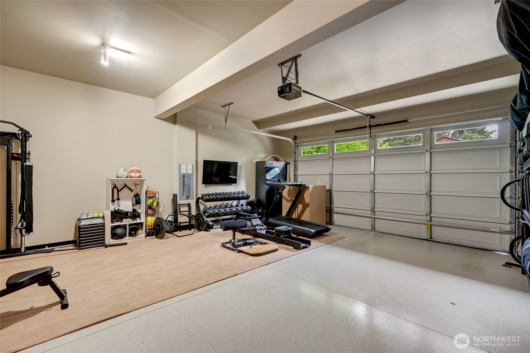 Home Gym Negotiable in Sale