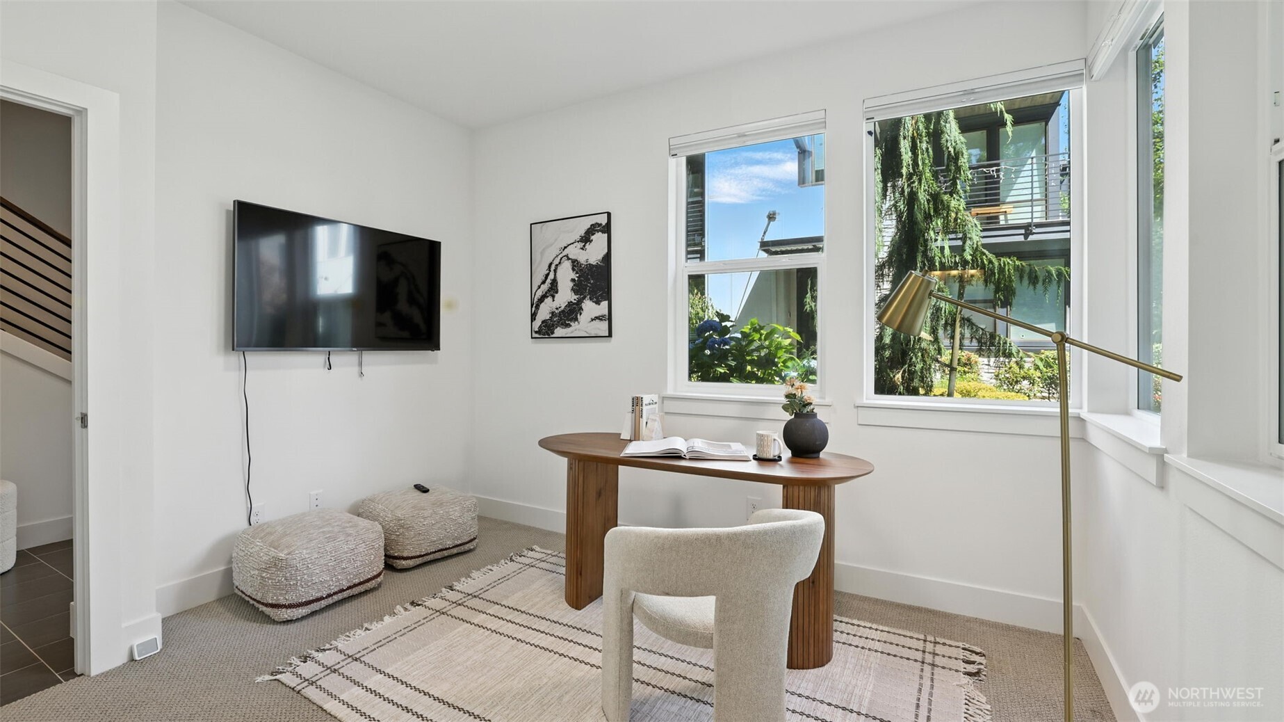 Main Floor en-suite