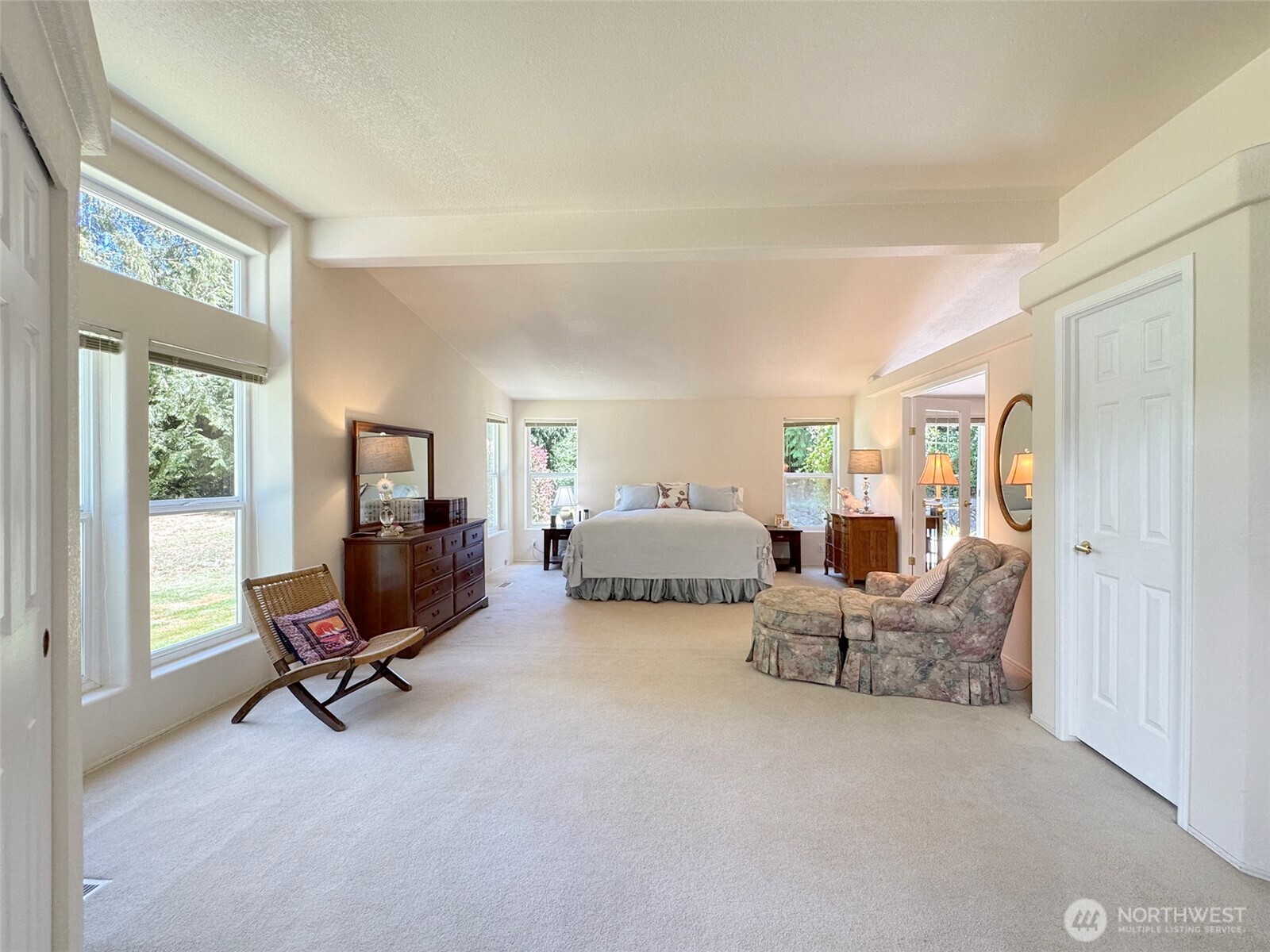 Main Bedroom sitting area