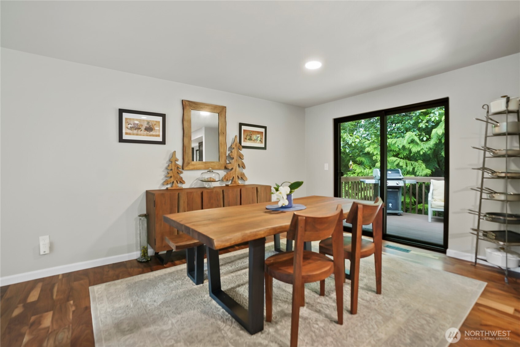 Dining space opens to the Trex deck to the backyard