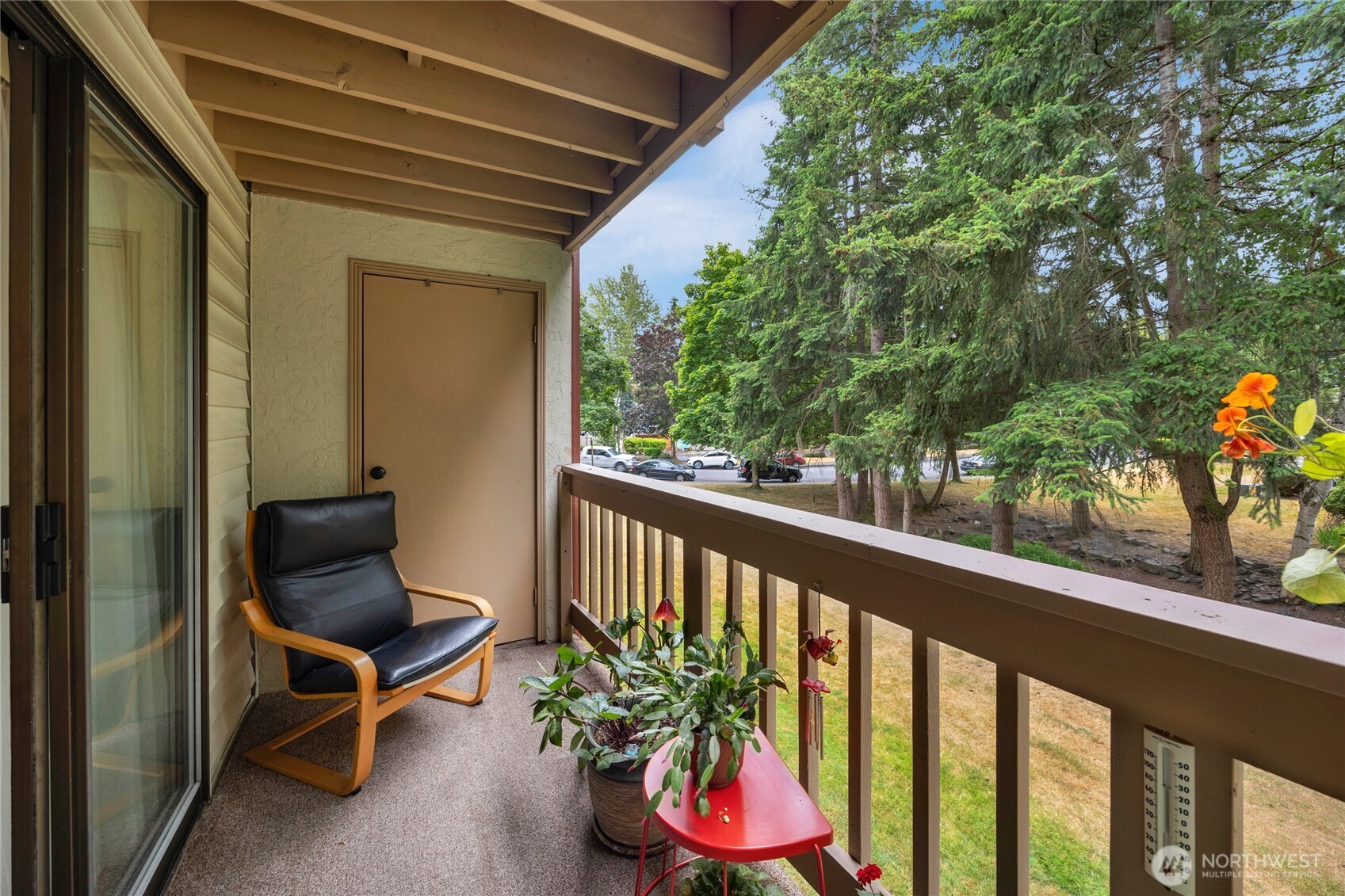 Extra storage closet off of private deck