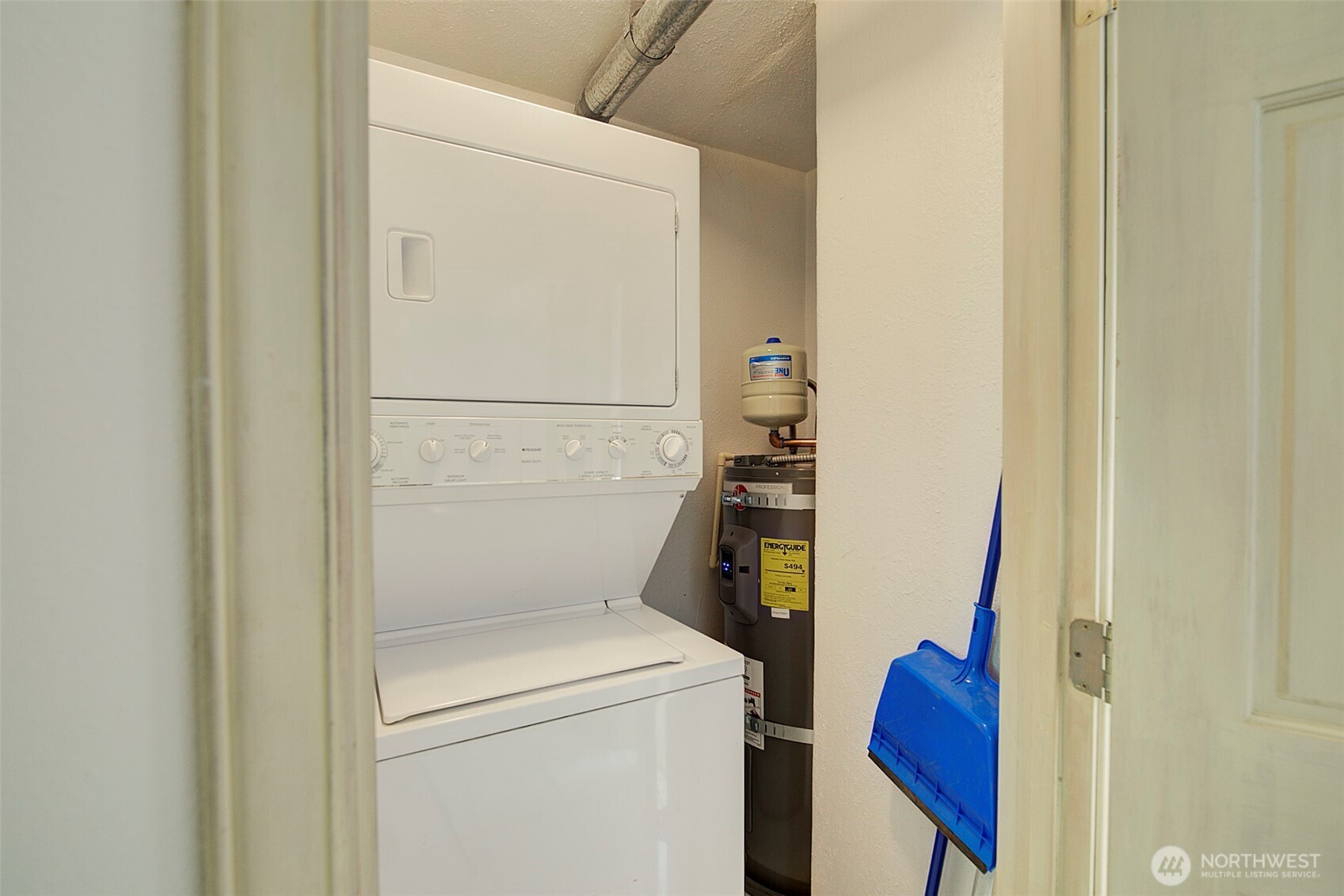 Washer and dryer stay with the unit.