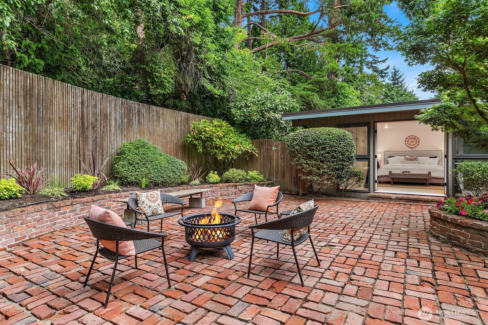 End your day gathered around the fire pit with loved ones—or host a crowd in this expansive entertaining area!