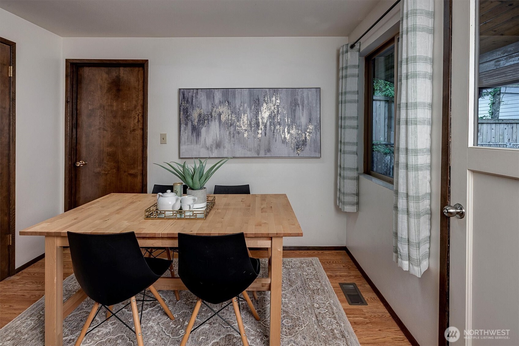 Informal dining in kitchen.