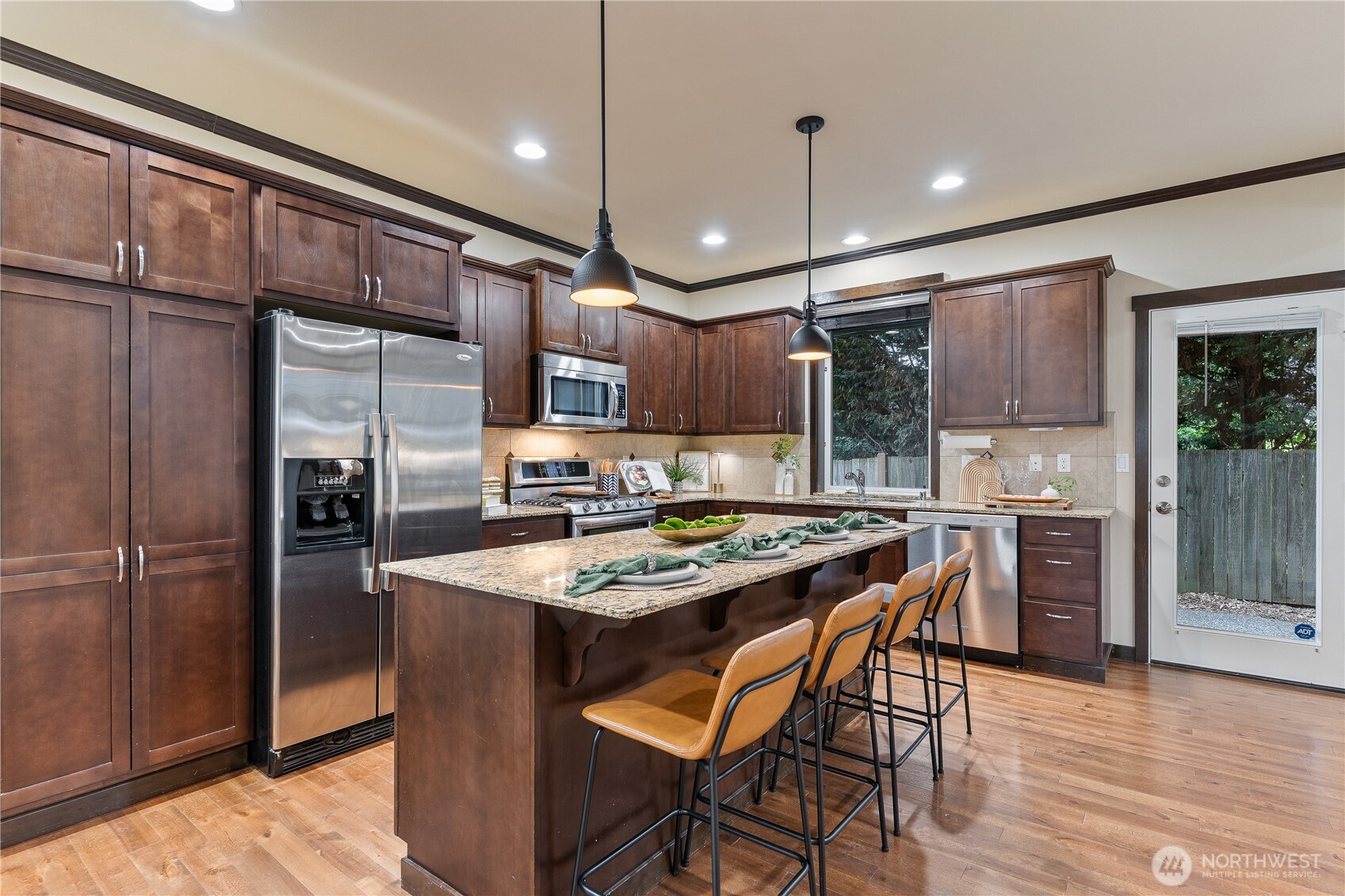 Gourmet Kitchen