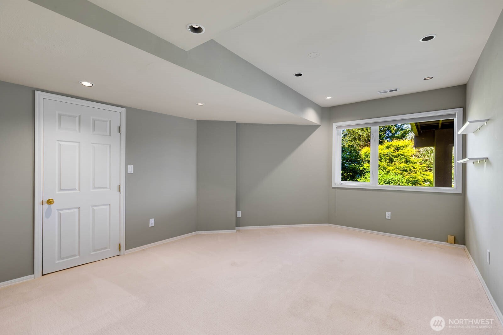 3rd bedroom.