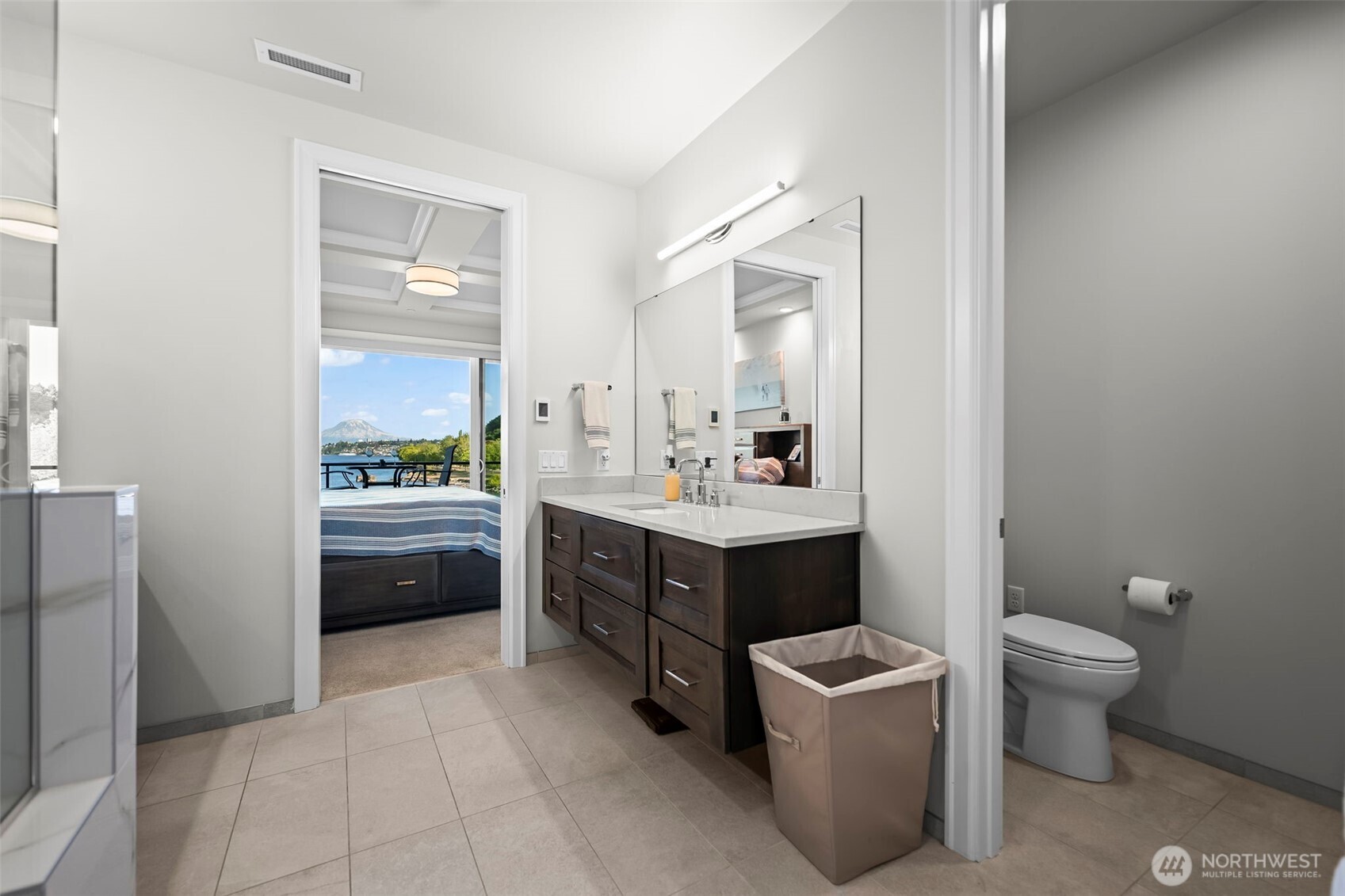 Separate toilet room to the right