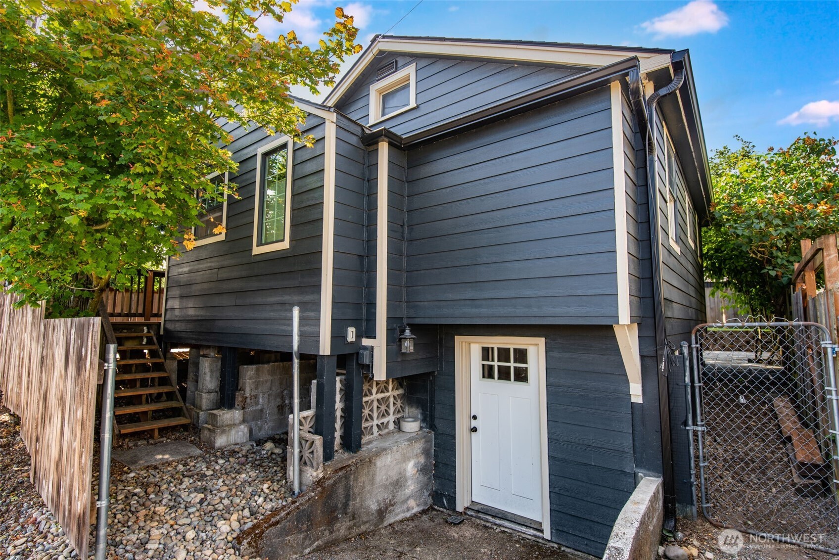 Primary Rear Entry