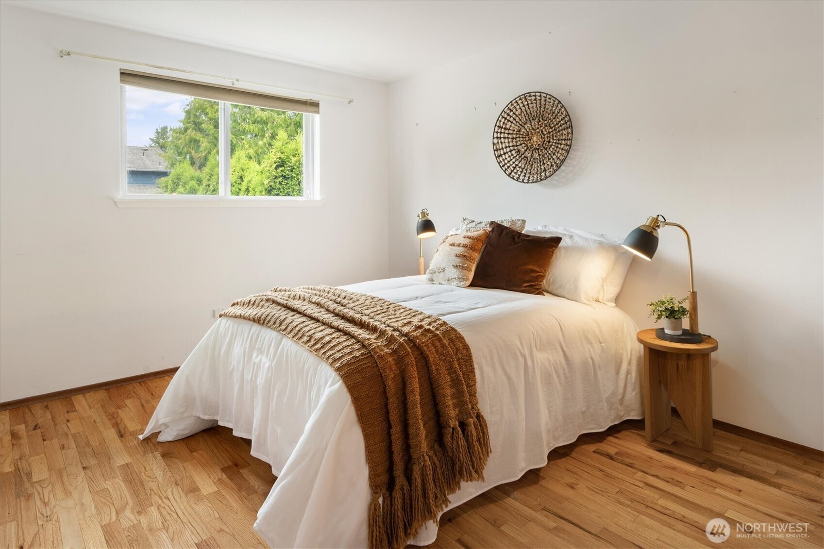 The third bedroom, spacious and comfortable as the rest, means that if your crowd numbers three, you’ll be set.