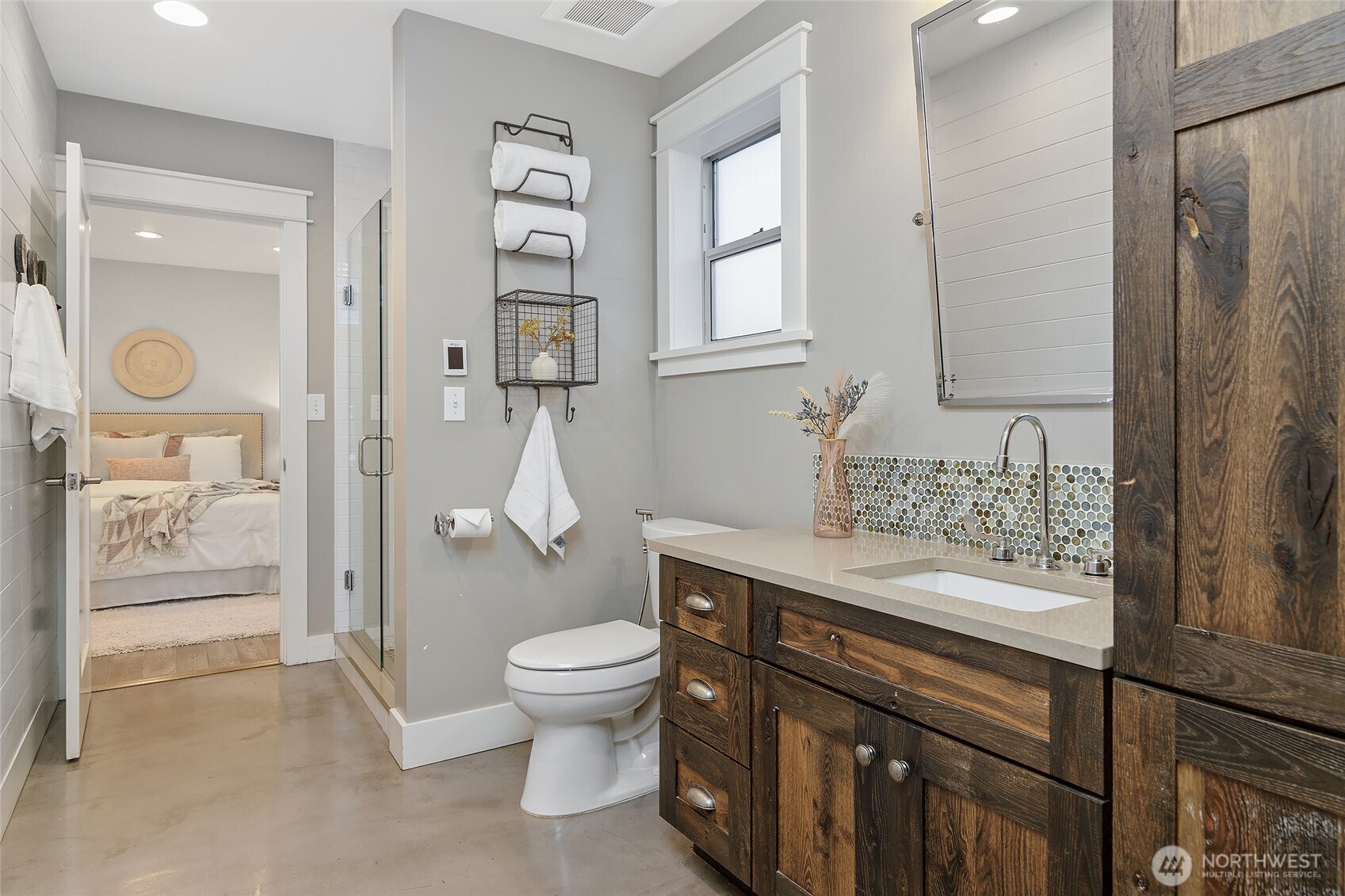 Huge spa-like bath