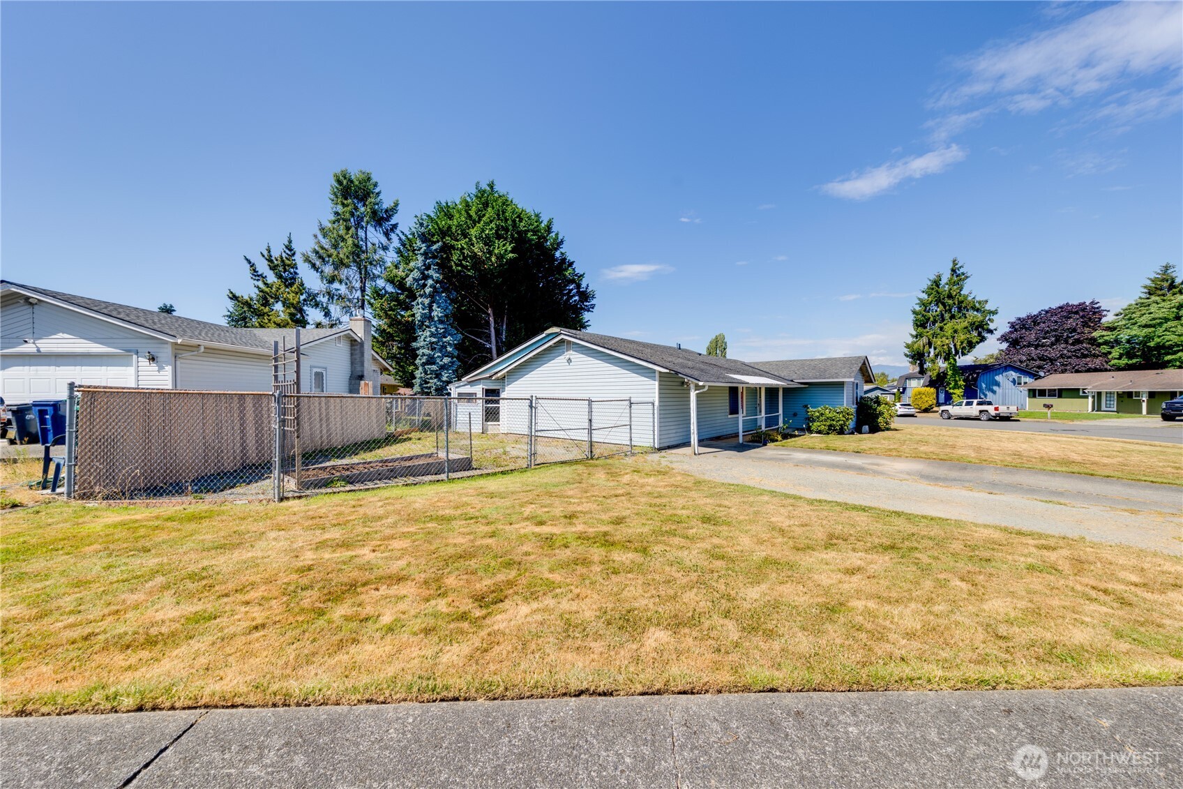 Fully fenced 0.19 acre yard.  Corner lot