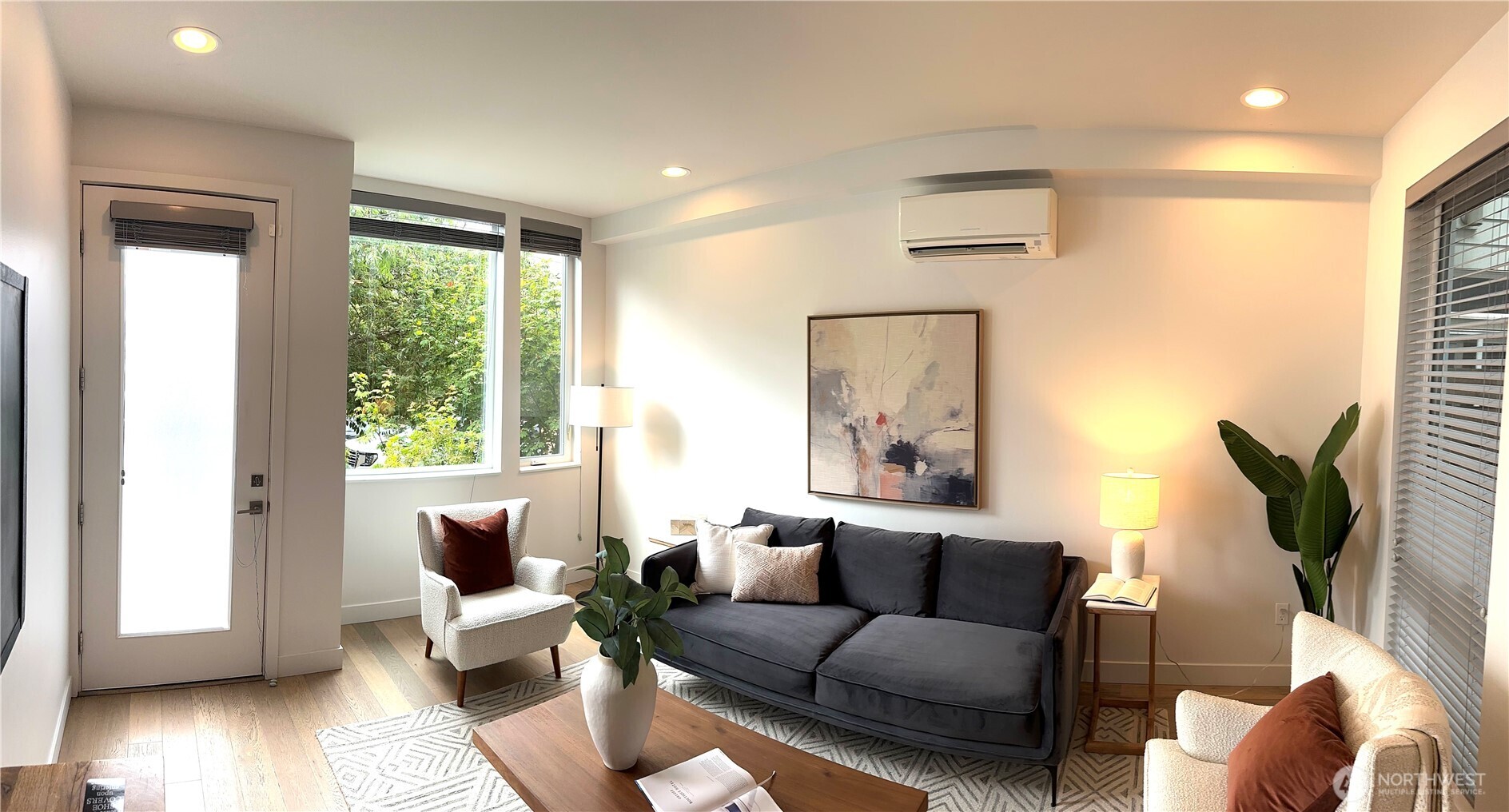 Lots of light and adjustable shades