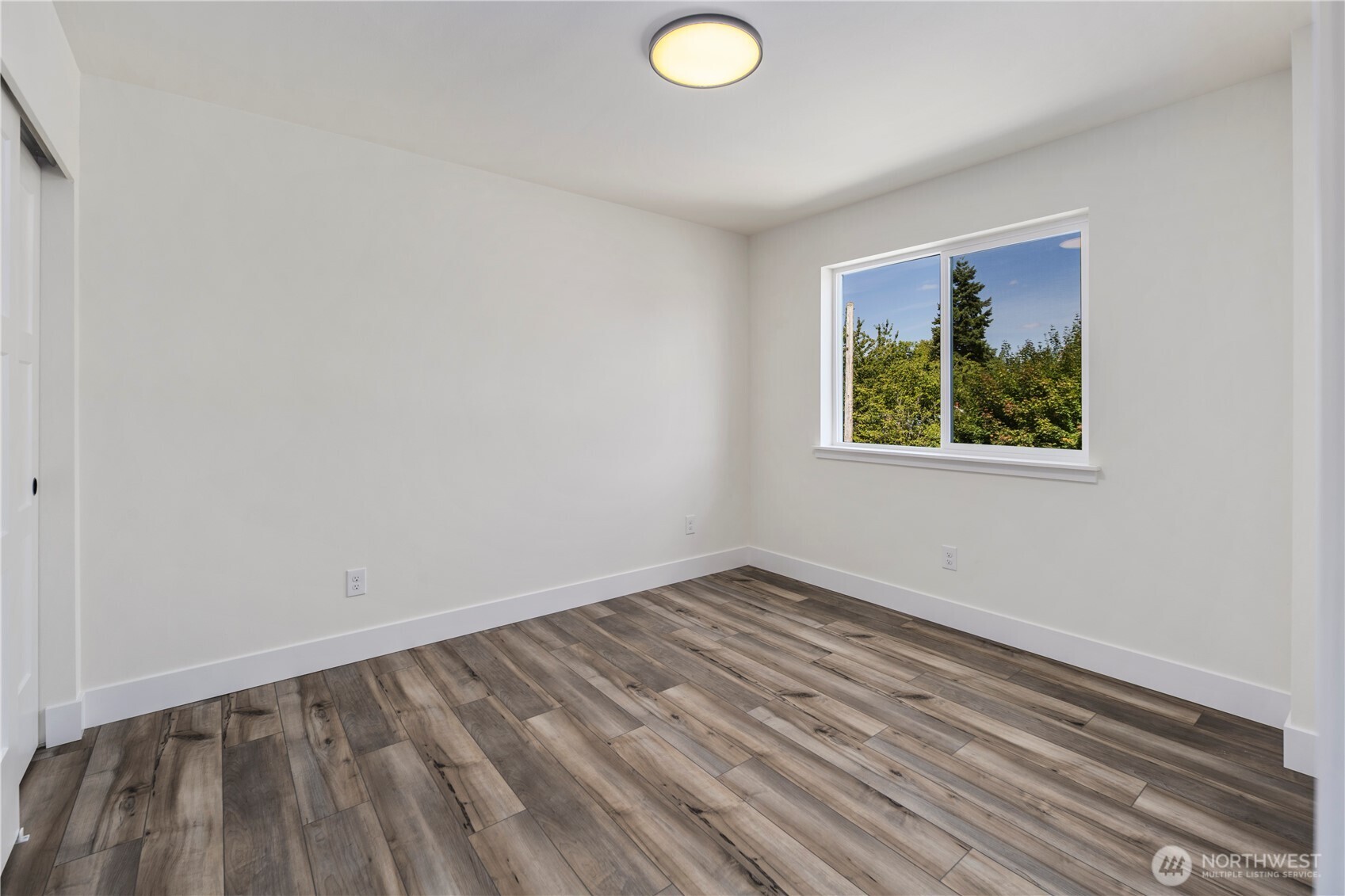 /NWM2417503/NWM2417503-10.jpg /NWM2417503/NWM2417503-10.jpg