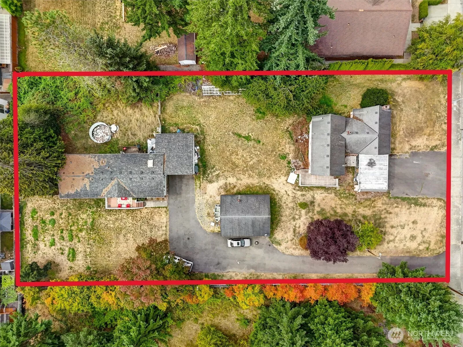 Space to create a subdivision or townhome community. Red lines are appropriate.