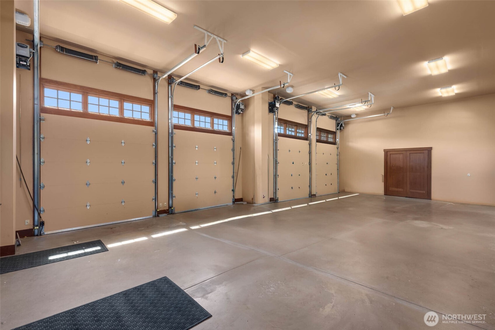 4 Bay Garage 10 foot doors