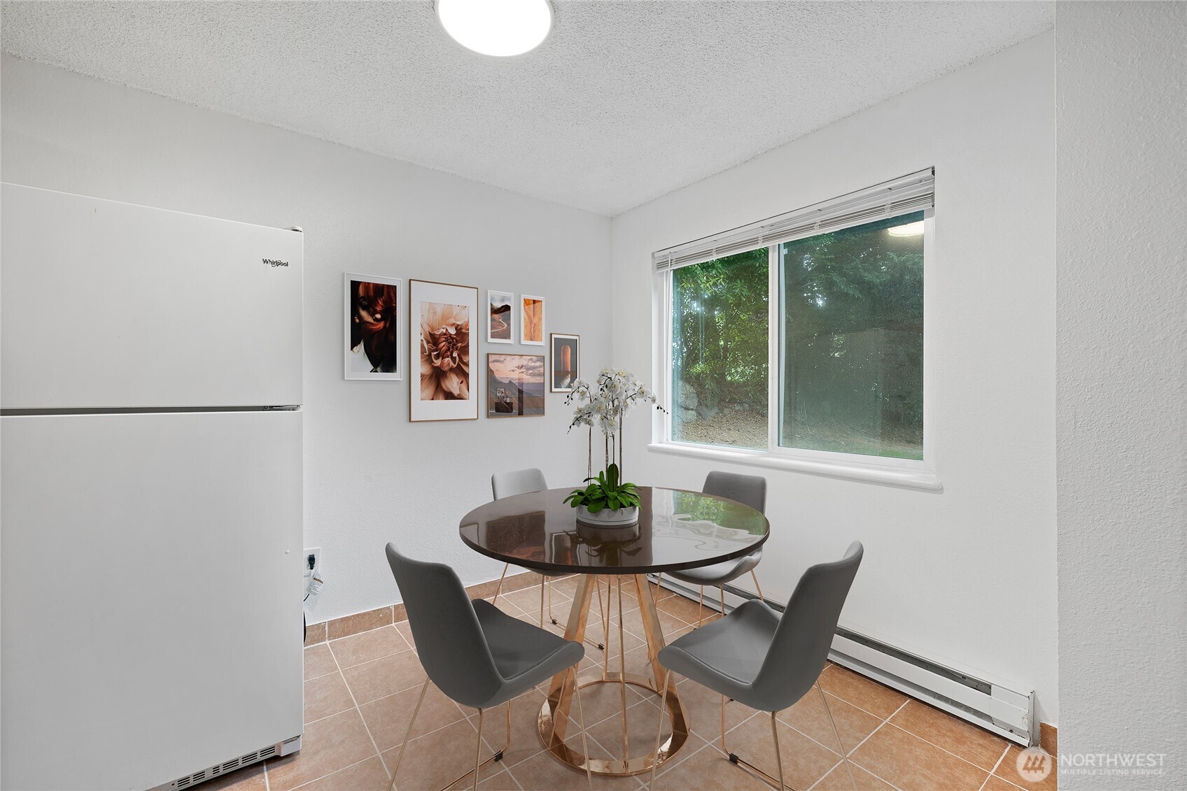 Looking back towards the front door and towards the two bedrooms