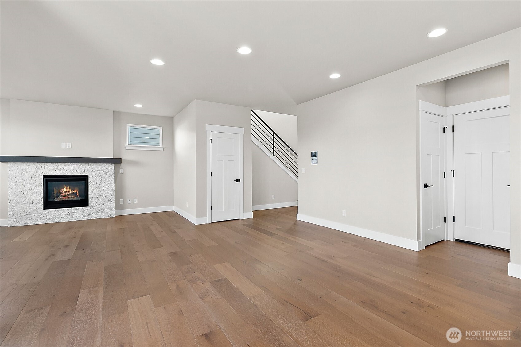 Photos are for representation purposes only.