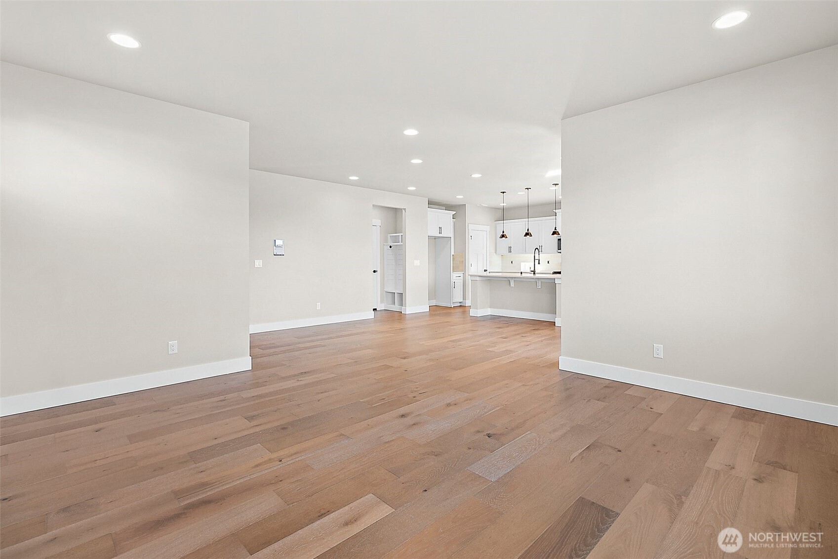 Photos are for representation purposes only.