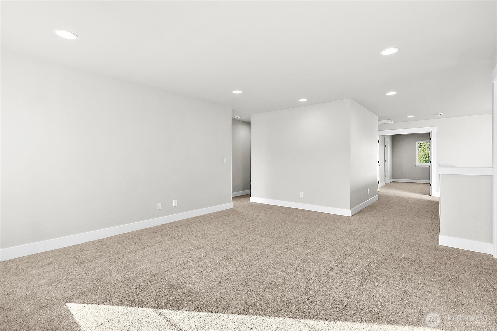 Photos are for representation purposes only.