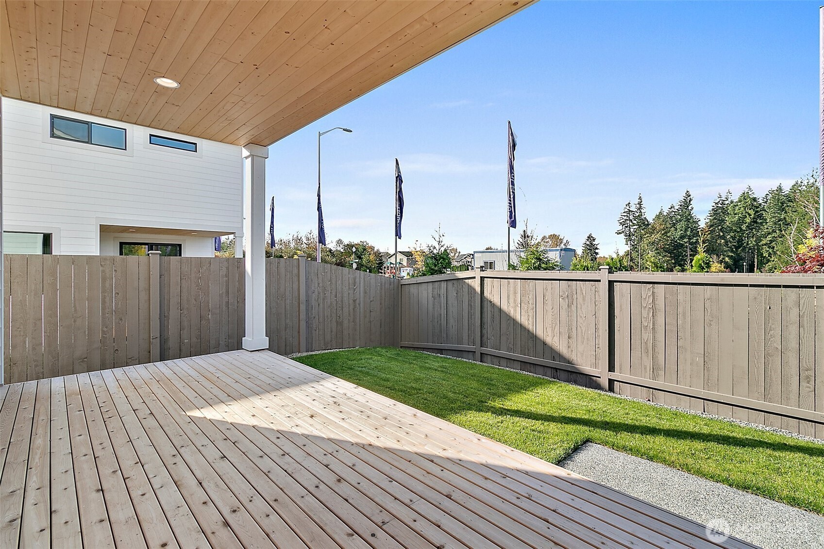 Photos are for representation purposes only.