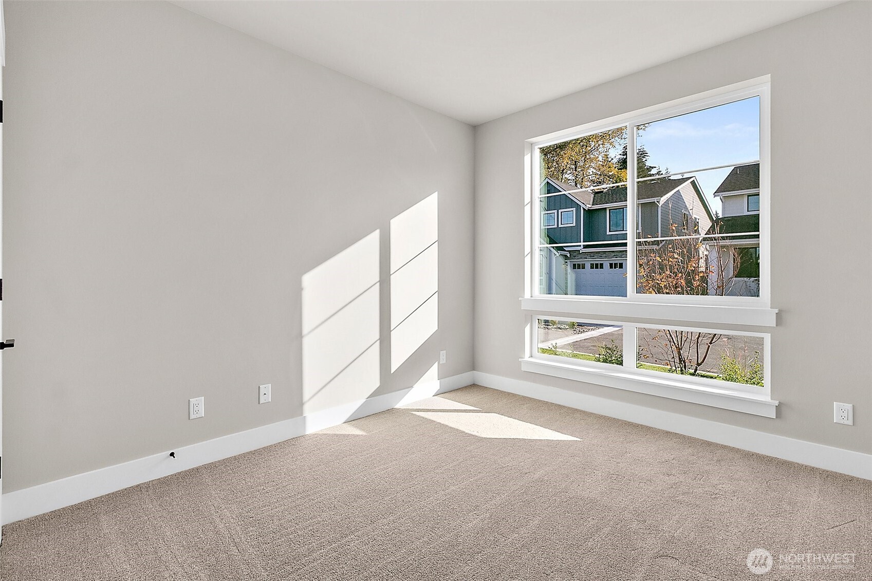 Photos are for representation purposes only.