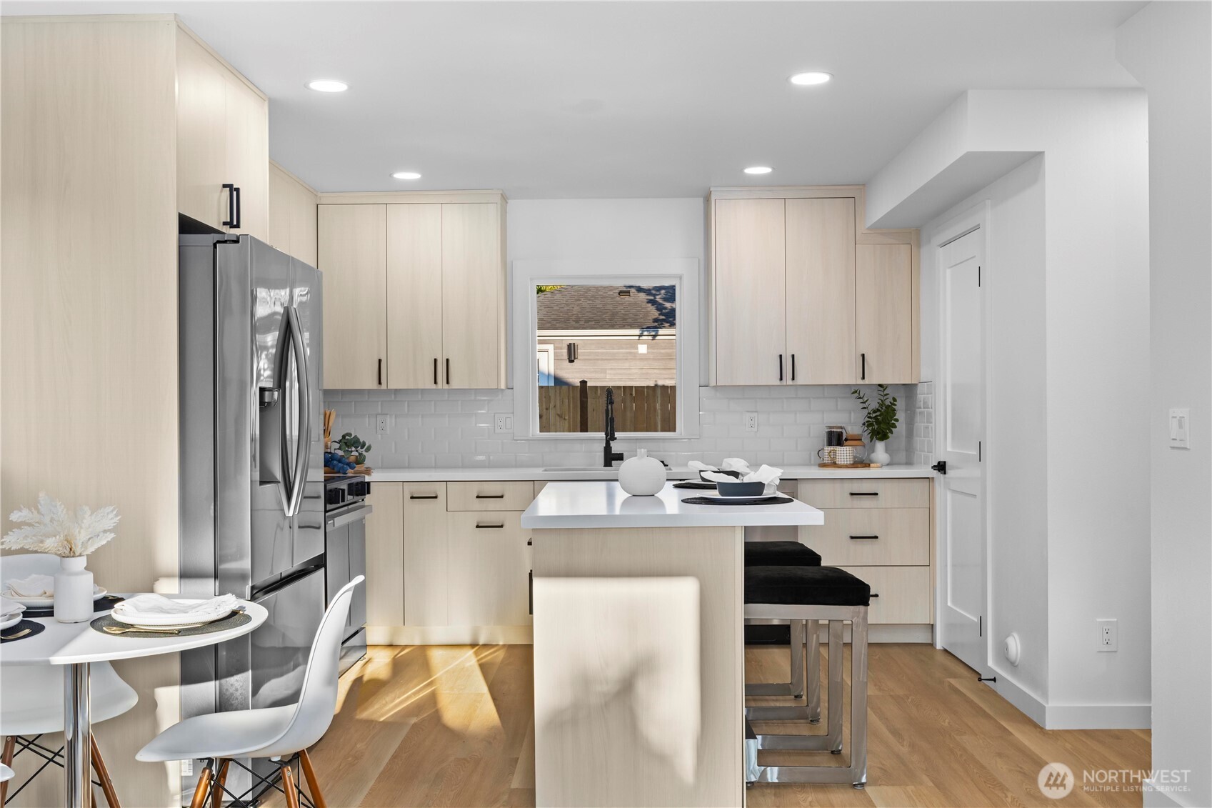 Dining seating area and island seating