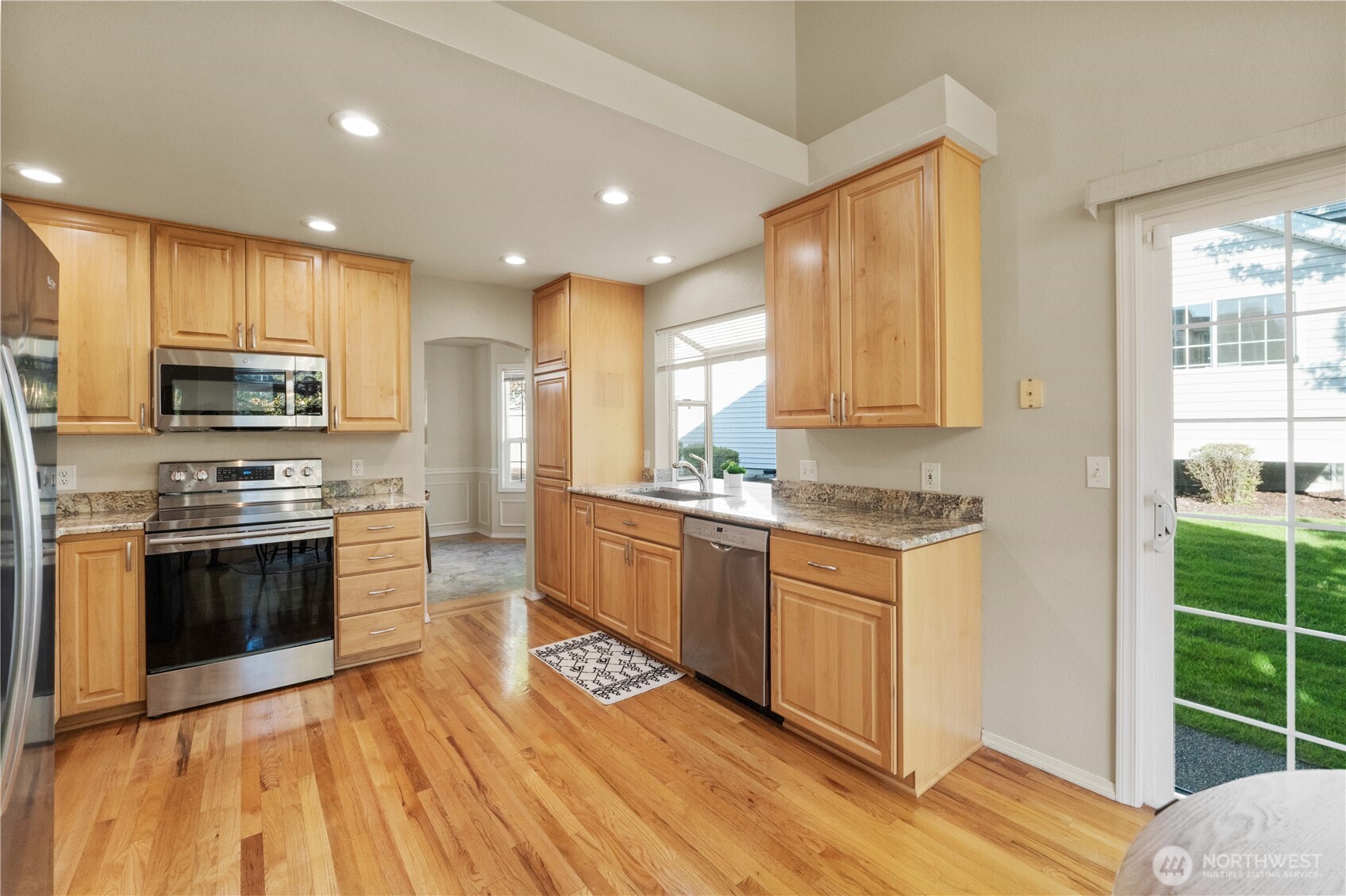 Beautiful updated kitchen