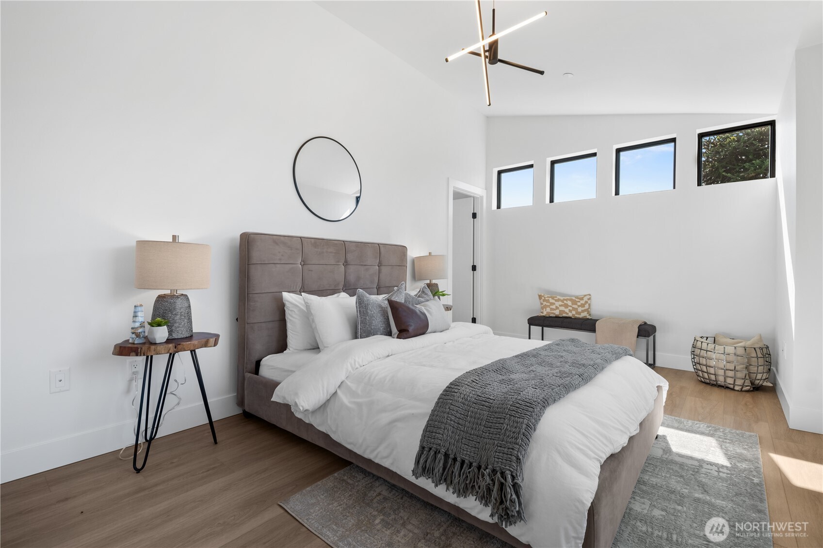 Upper Level Primary Suite