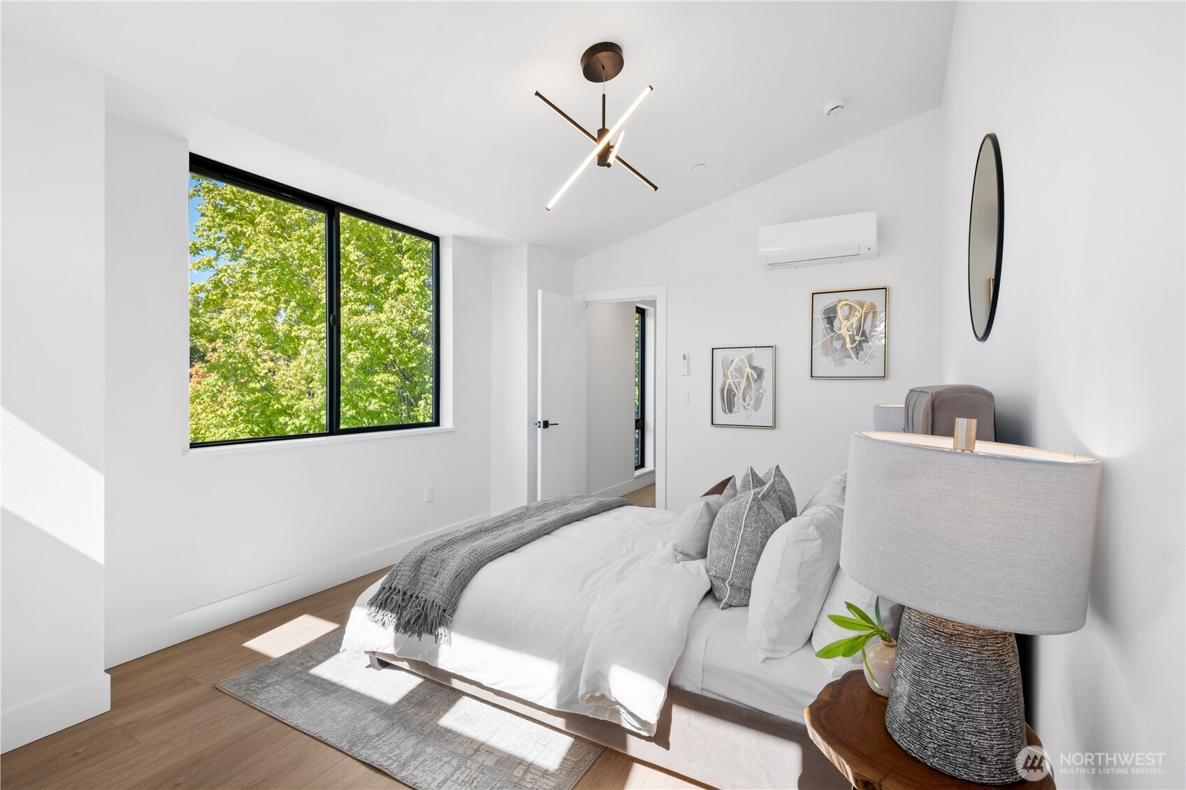 Designer Lighting and Vaulted Ceilings w/efficient Mini-Split heating