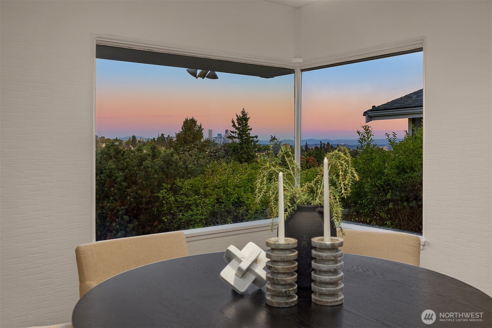 Views of Mt Rainier and the city while dining