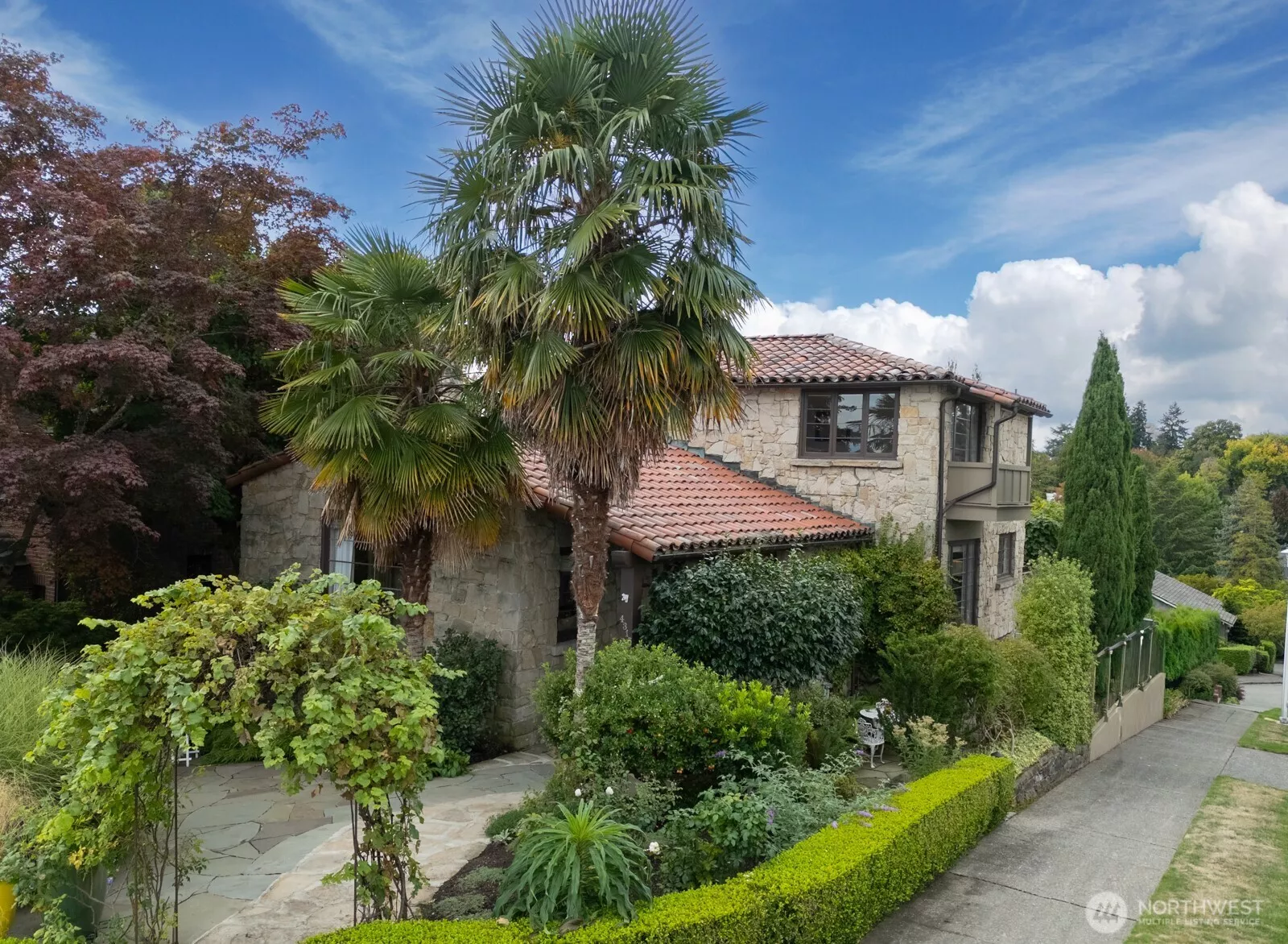 Welcome to 4315 52nd Ave NE! This home is one of only a few stone-built homes in Laurelhurst. Come see what quality construction and modern elegance brings!