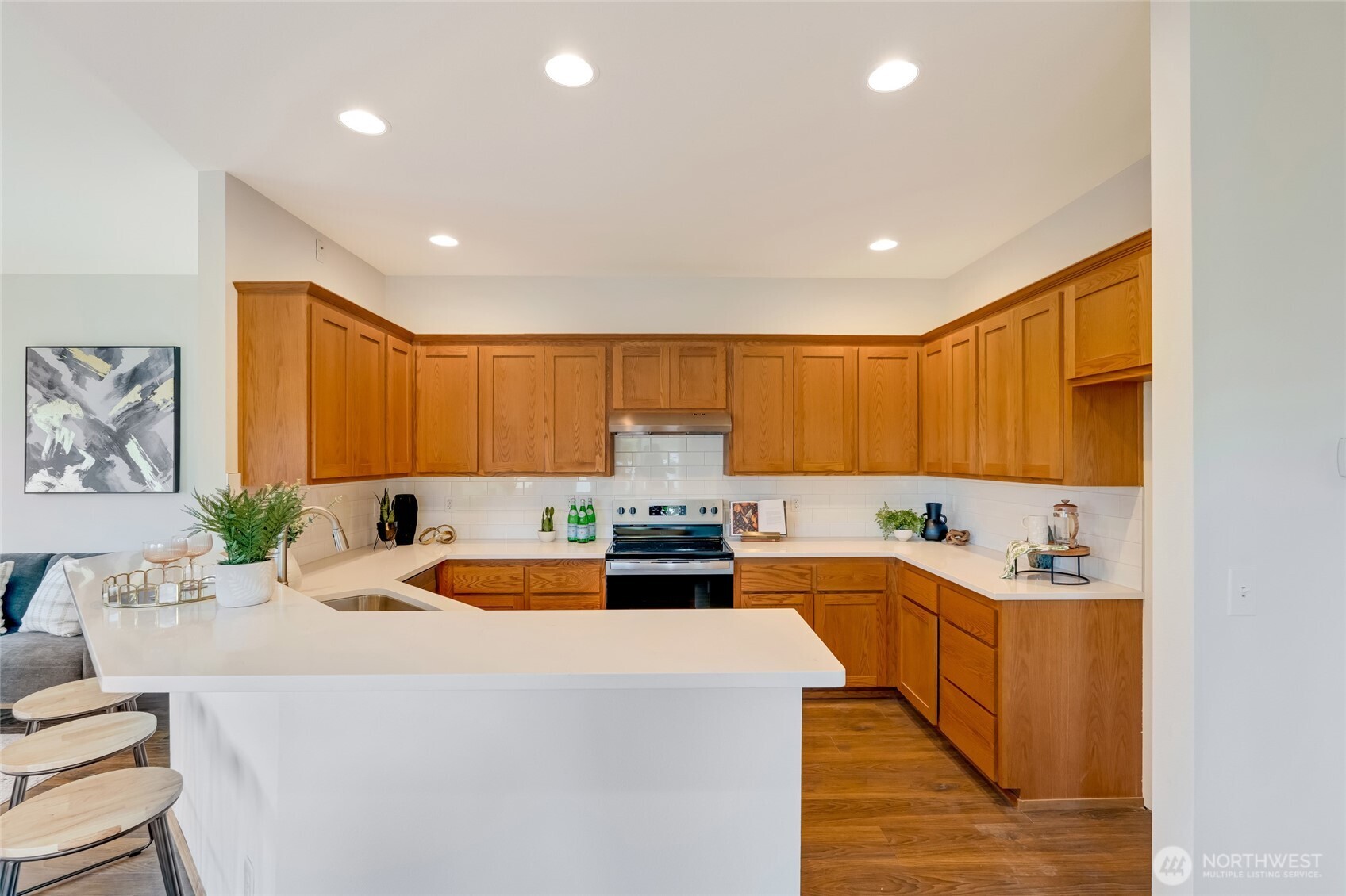 New appliances, countertops and backsplash