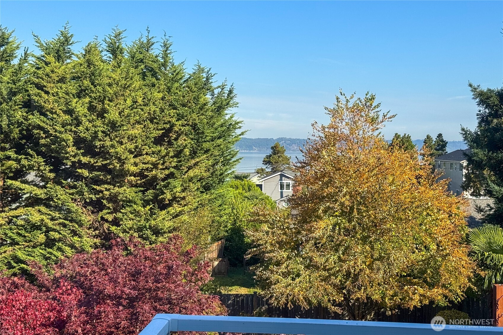 Jack and jill bathroom for two of the bedrooms