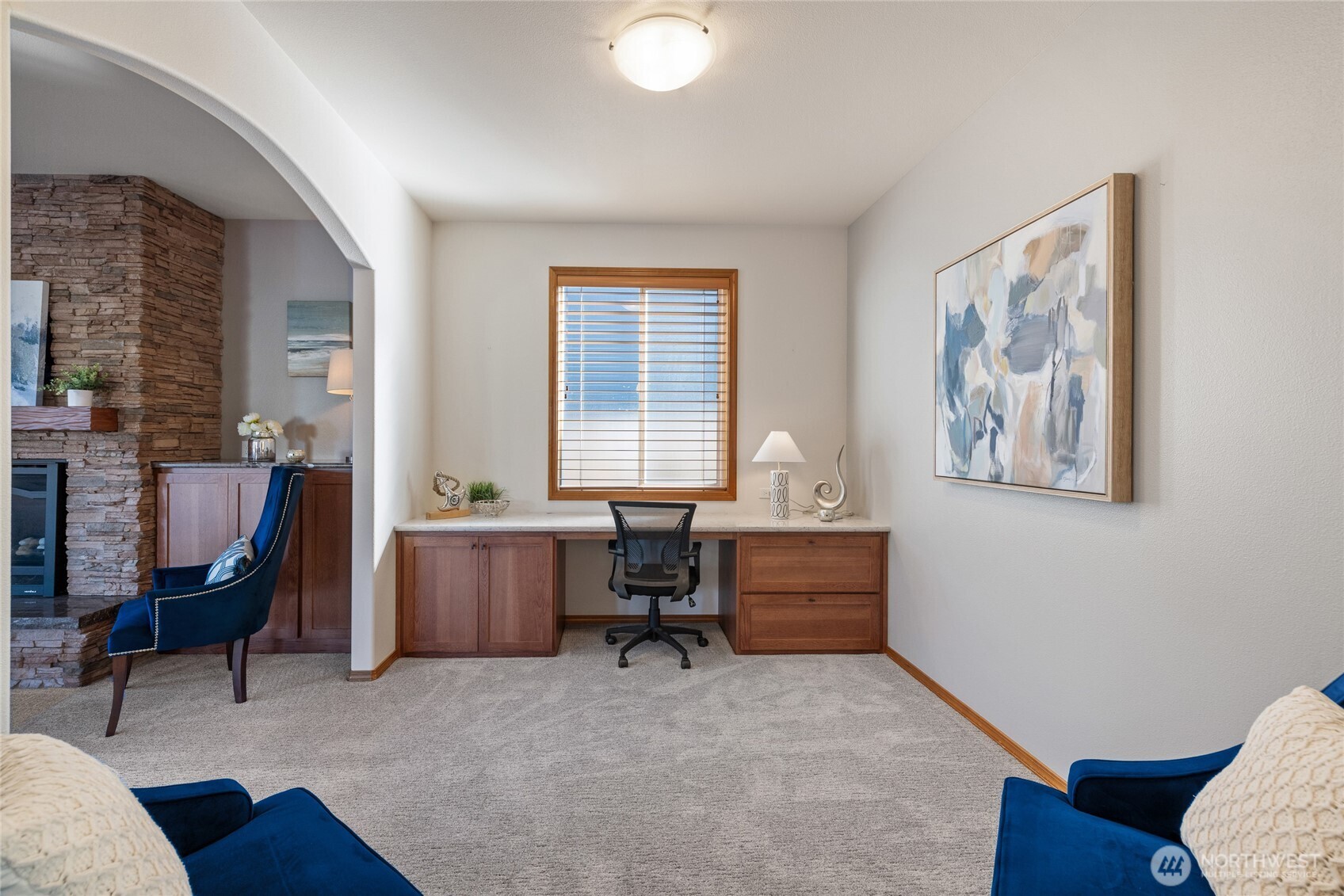 This huge island is great for meal prep or entertaining