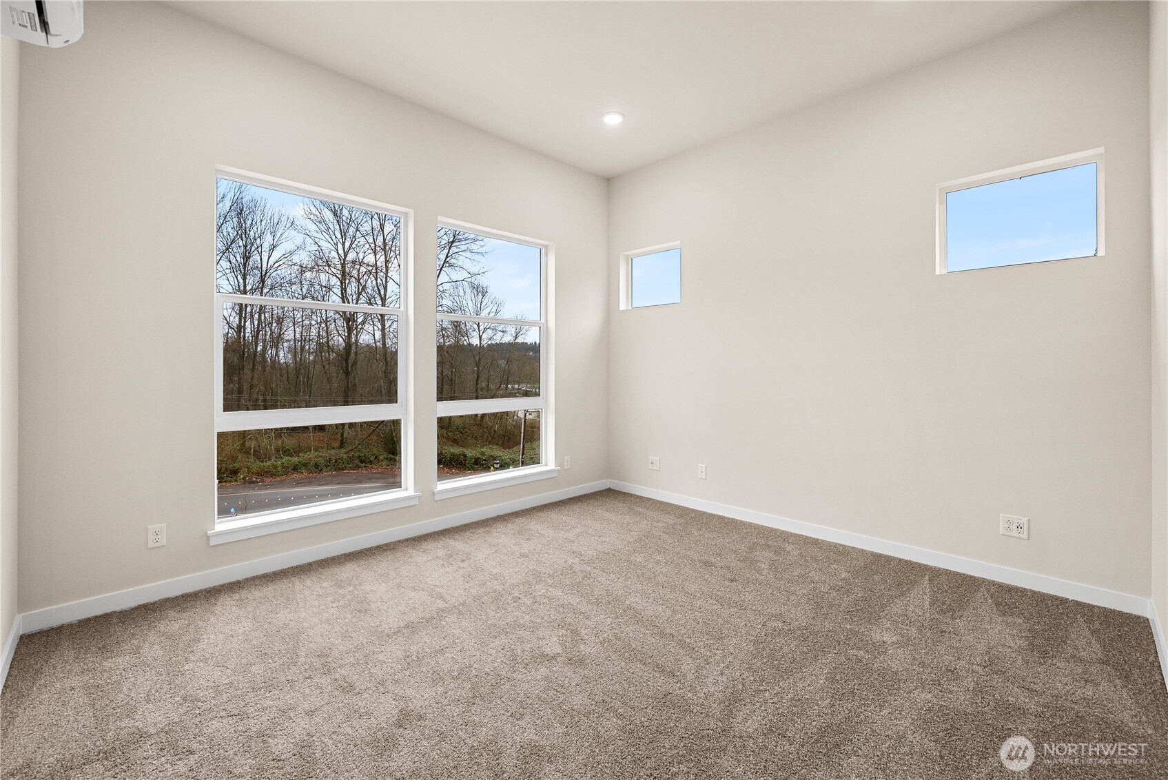 Photo of the SIENNA model home.