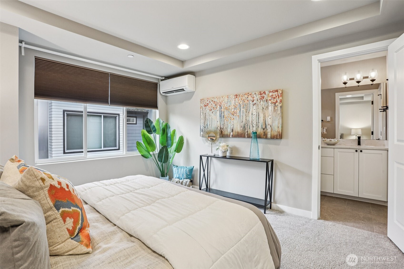 Primary suite walk-in closet