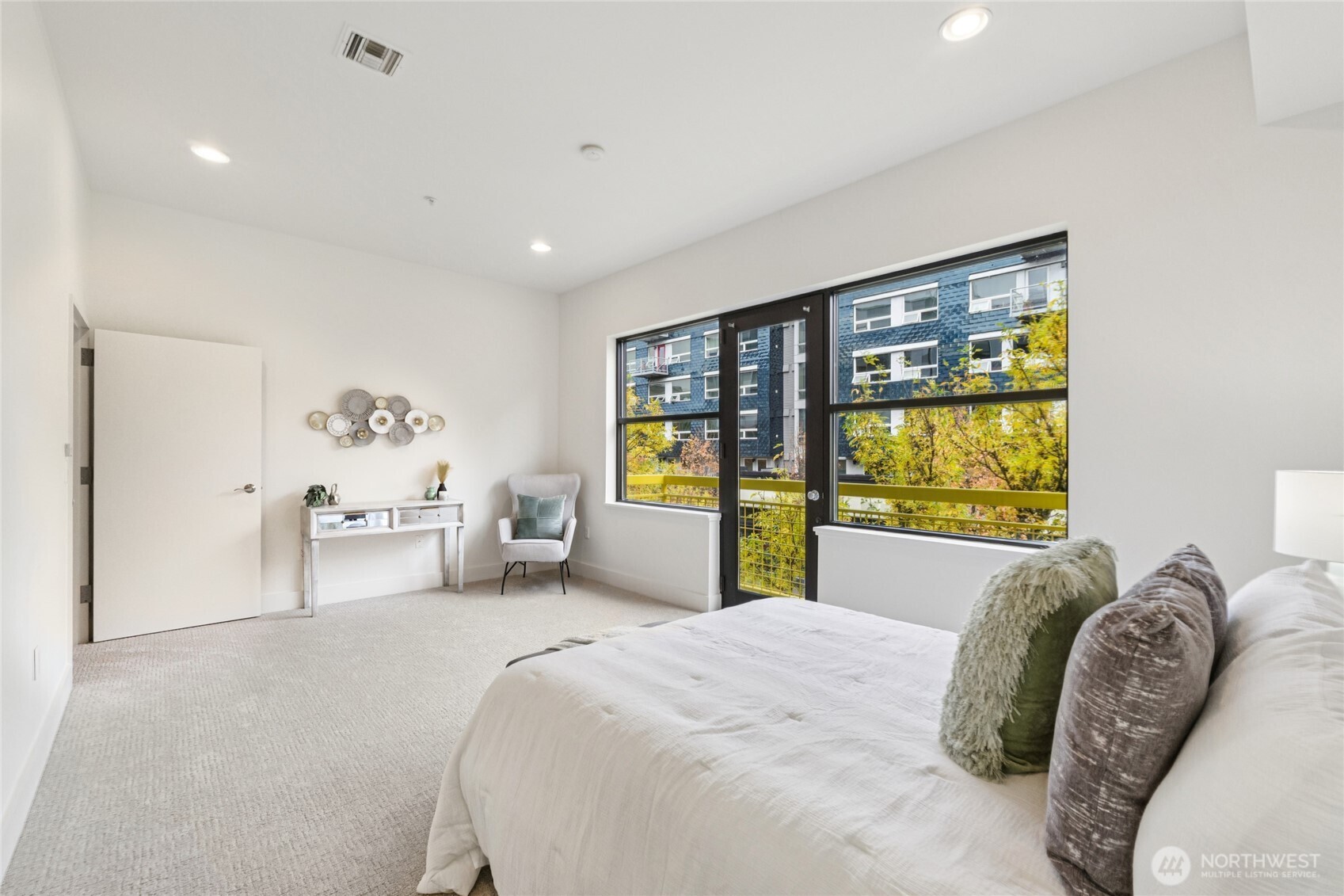 /NWM2441424/NWM2441424-17.jpg /NWM2441424/NWM2441424-17.jpg