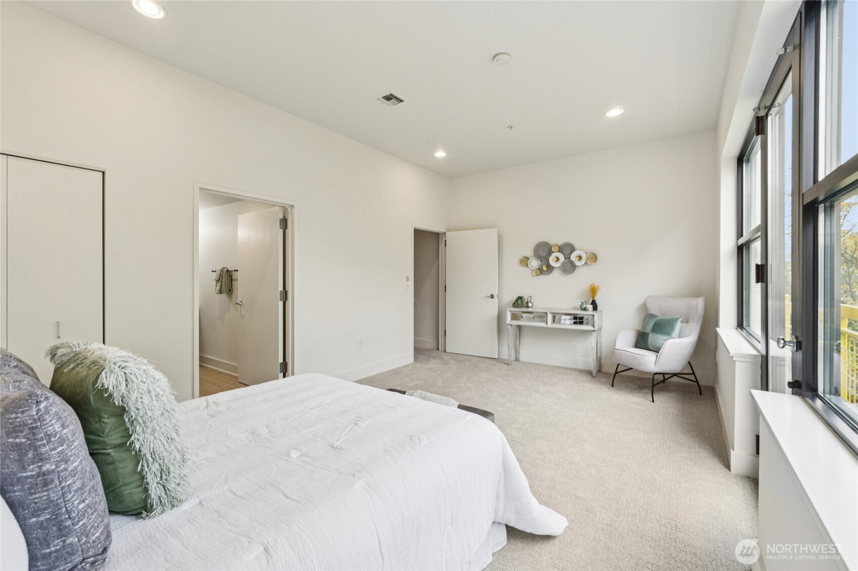 /NWM2441424/NWM2441424-18.jpg /NWM2441424/NWM2441424-18.jpg