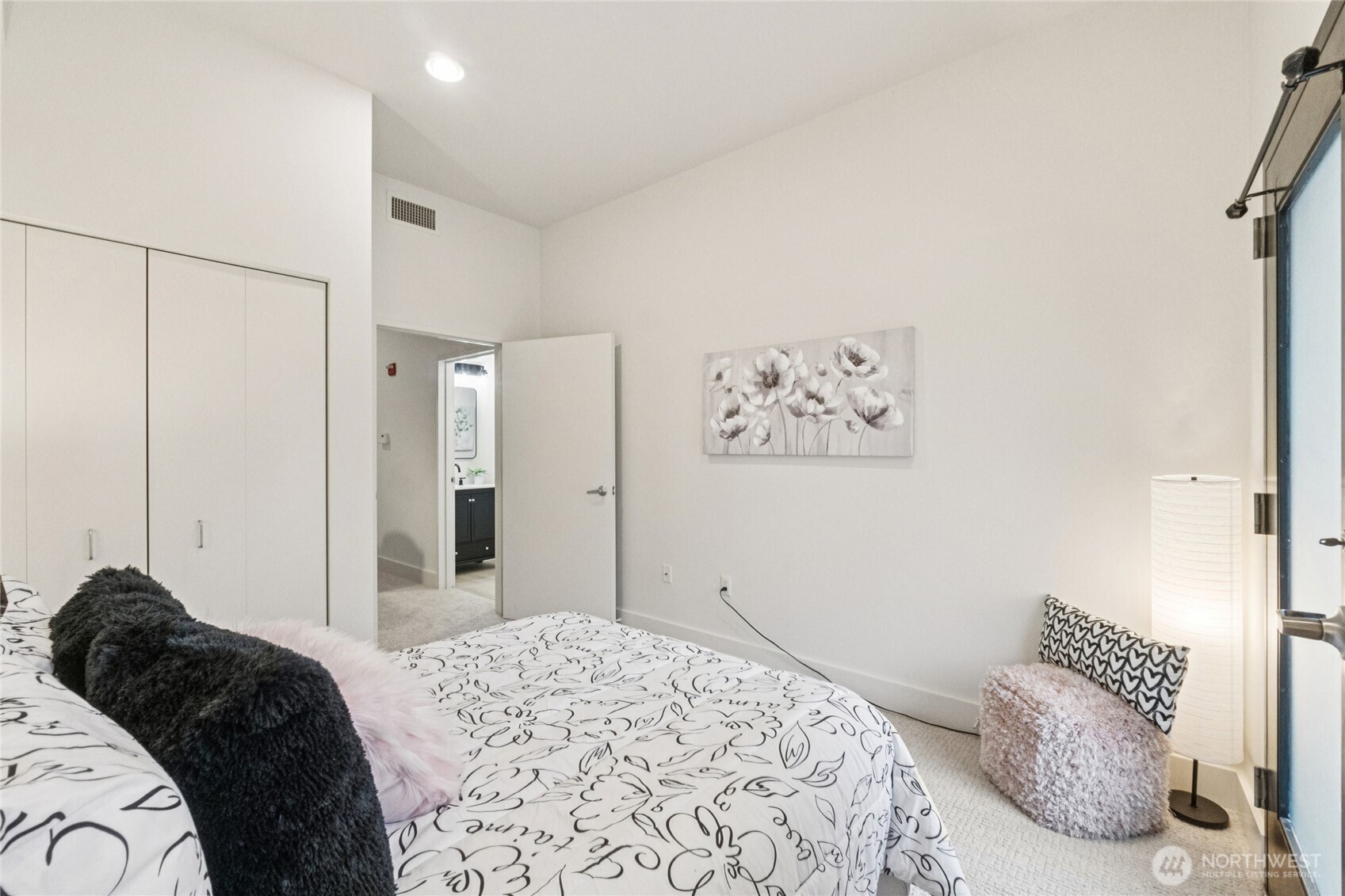 /NWM2441424/NWM2441424-23.jpg /NWM2441424/NWM2441424-23.jpg