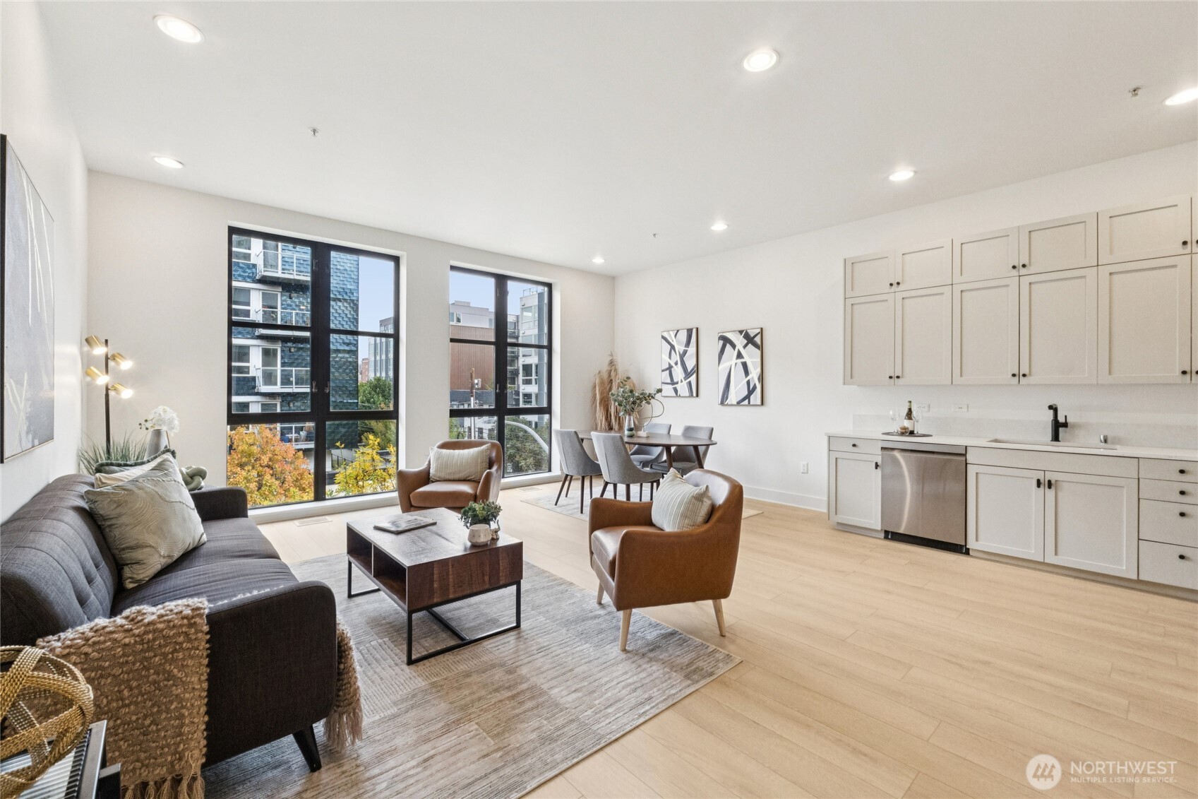 /NWM2441424/NWM2441424-6.jpg /NWM2441424/NWM2441424-6.jpg