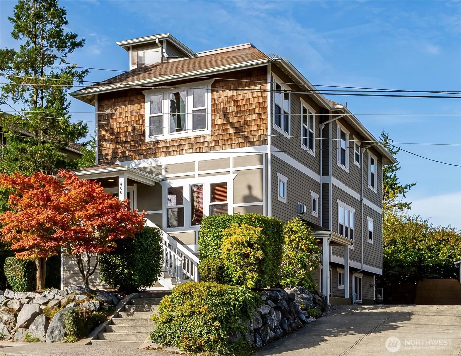 Duplex with Strong Investor Potential