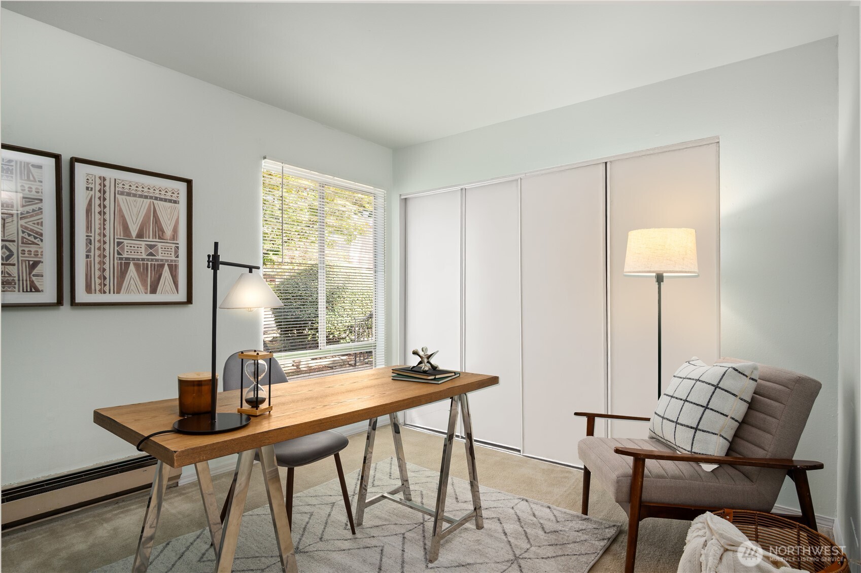 Bedroom 2 / office