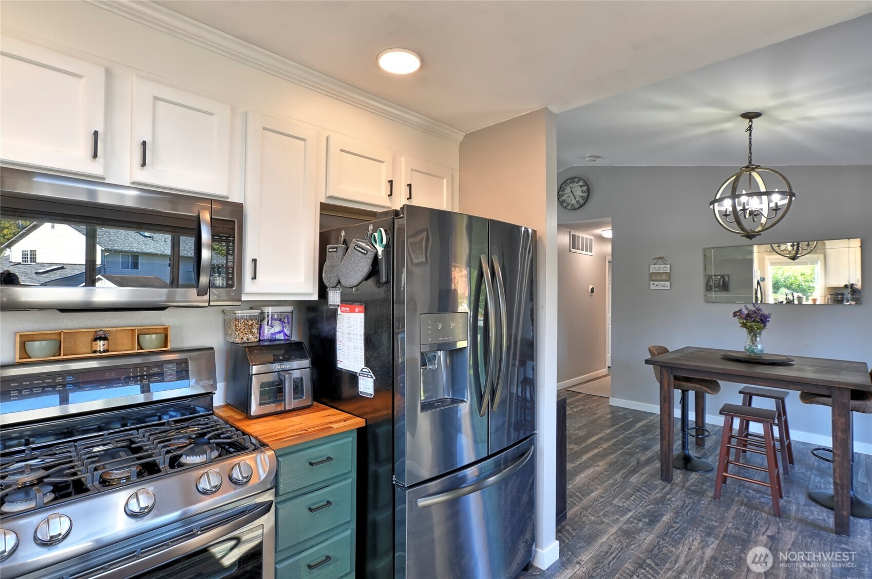 Kitchen... Kitchen...