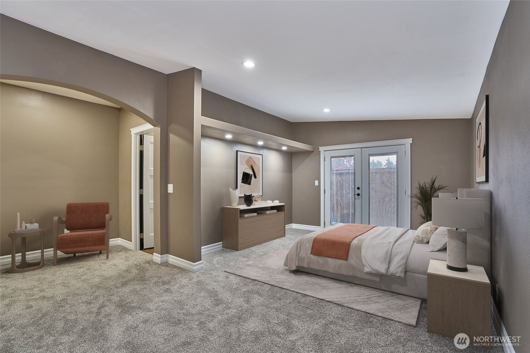 Primary bedroom entrance.