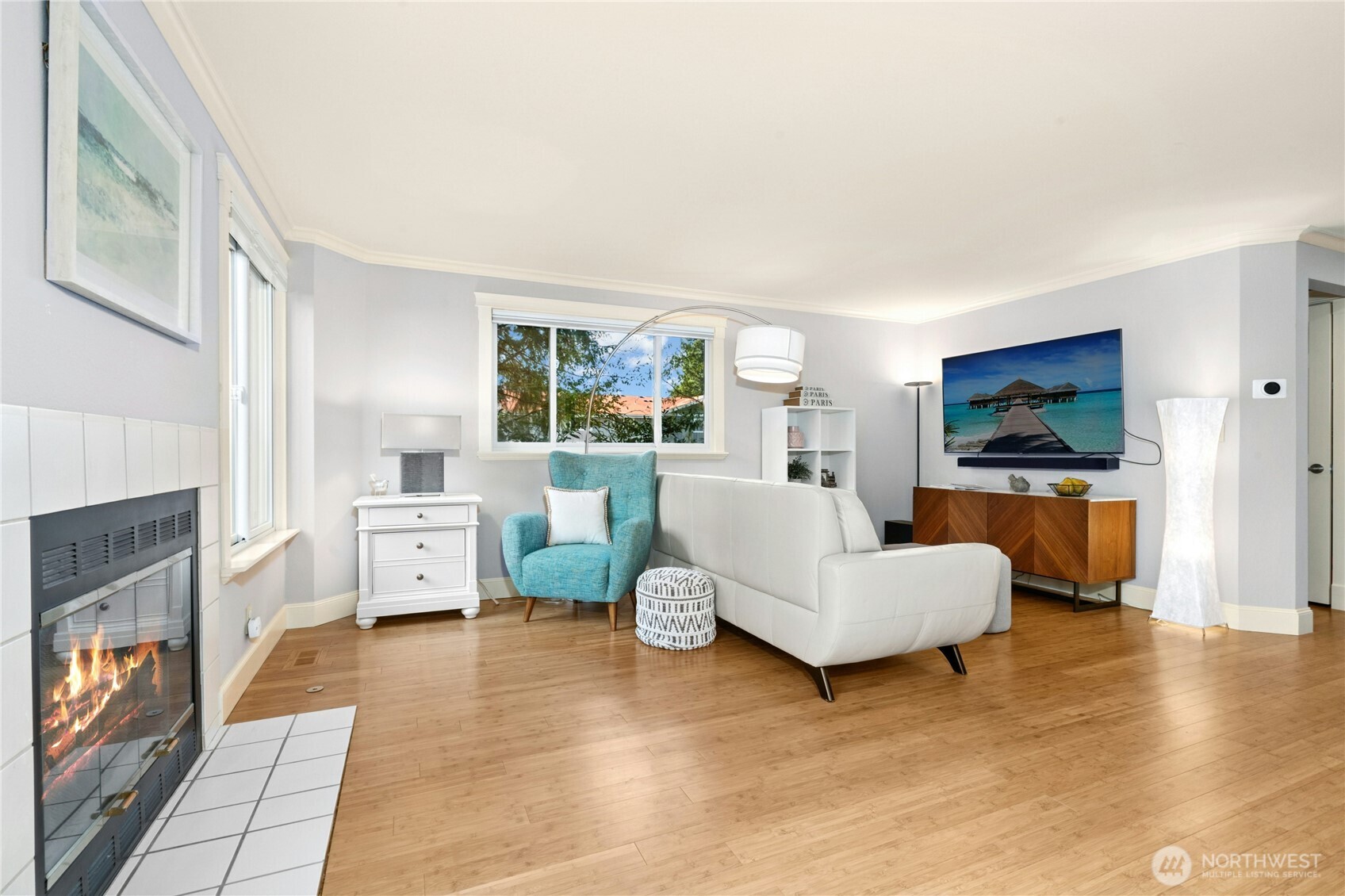 Spacious Living Area