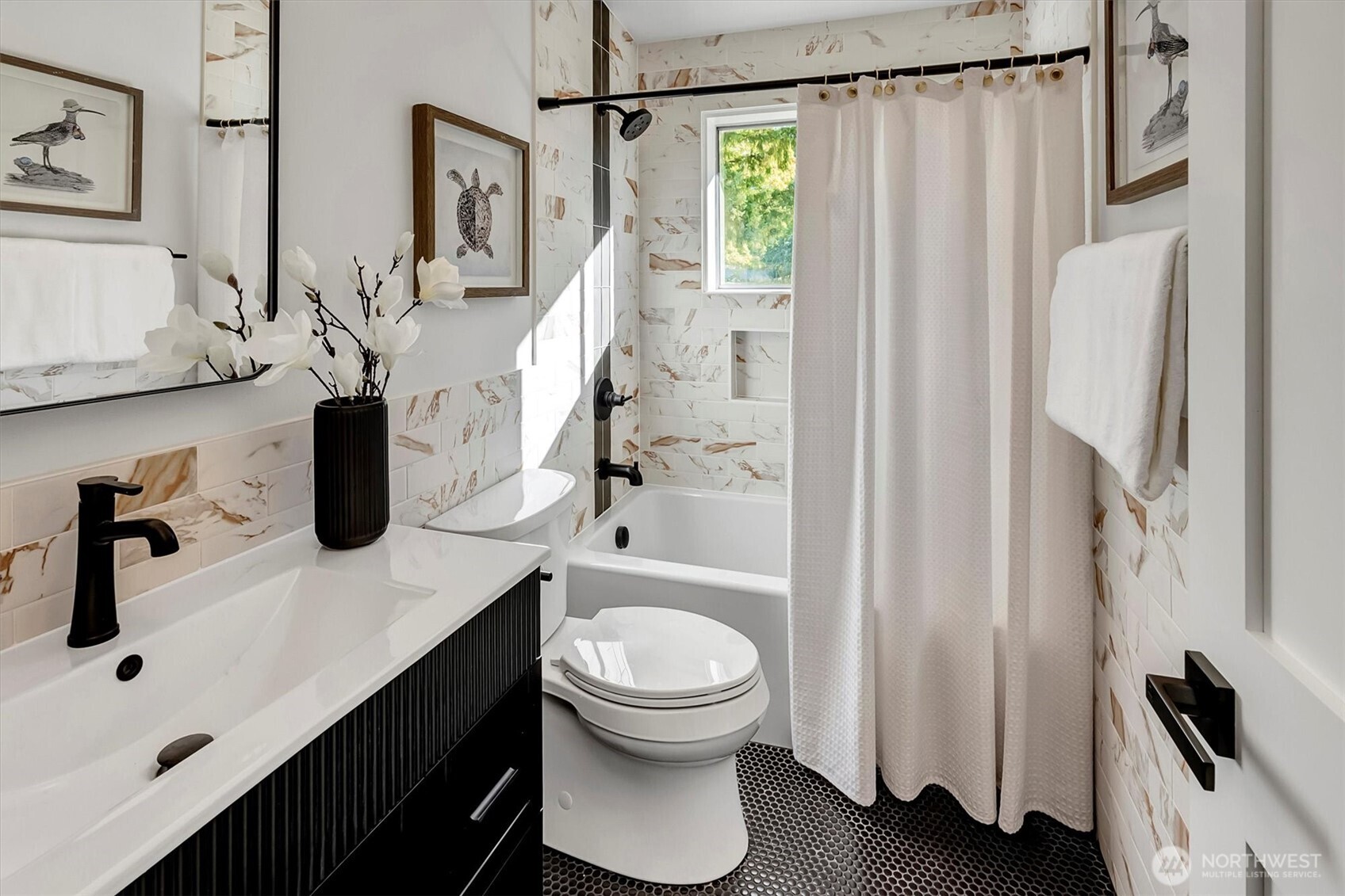 Beautifully remodeled full bathroom