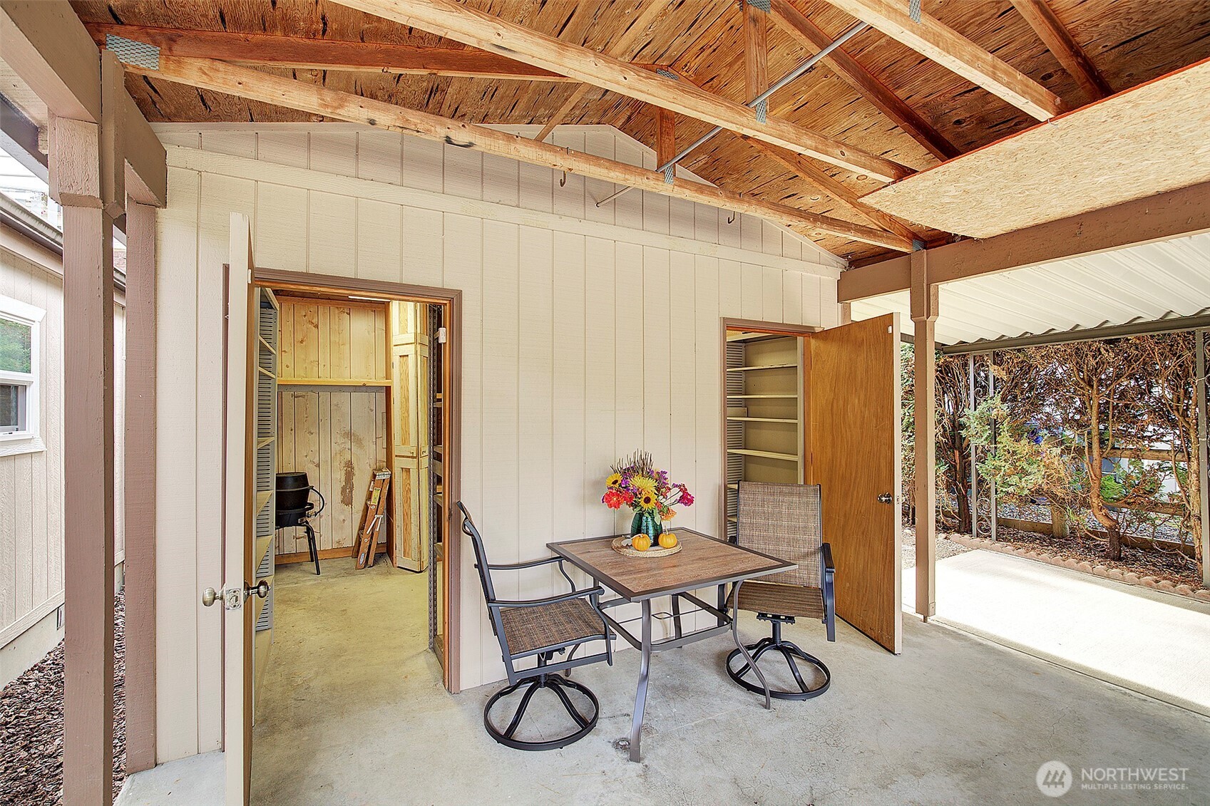 Entrance to shed, workshop & storage